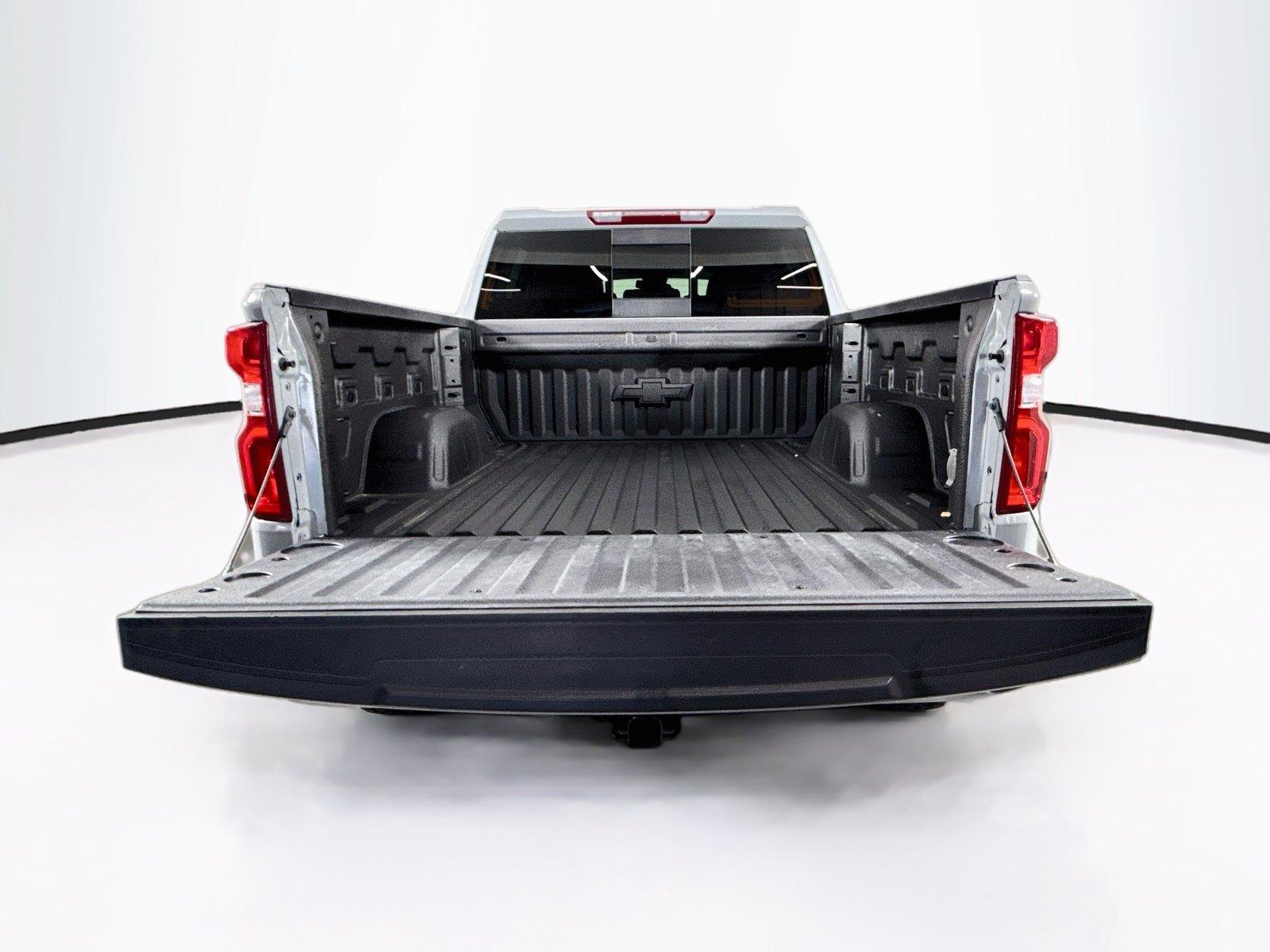 2024 Chevrolet Silverado 1500 RST photo 36