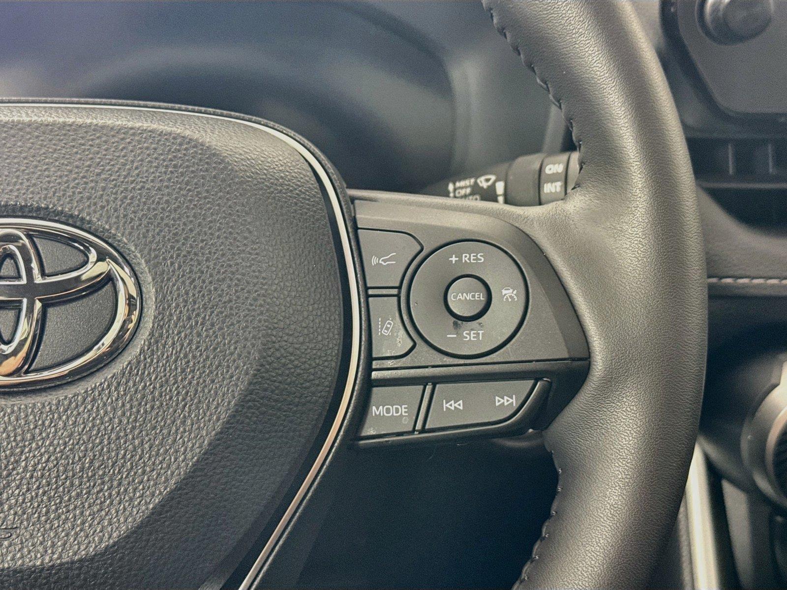 2024 Toyota RAV4 Limited photo 17