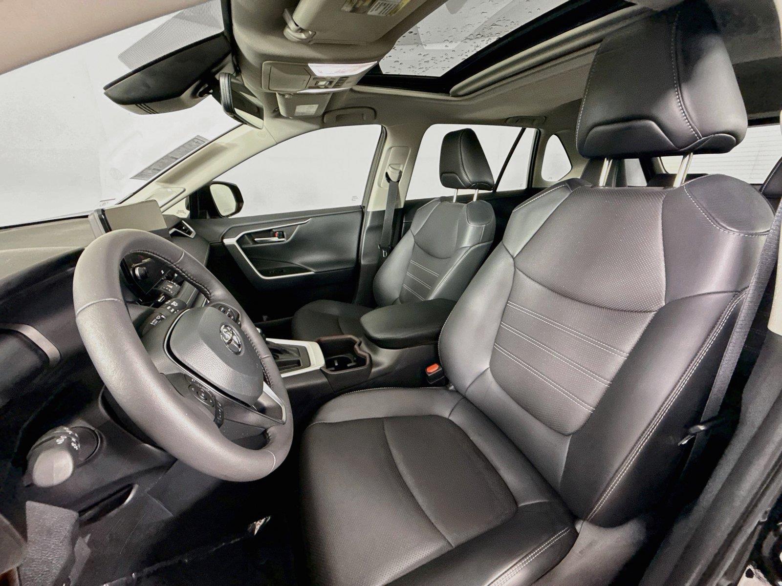 2024 Toyota RAV4 Limited photo 14