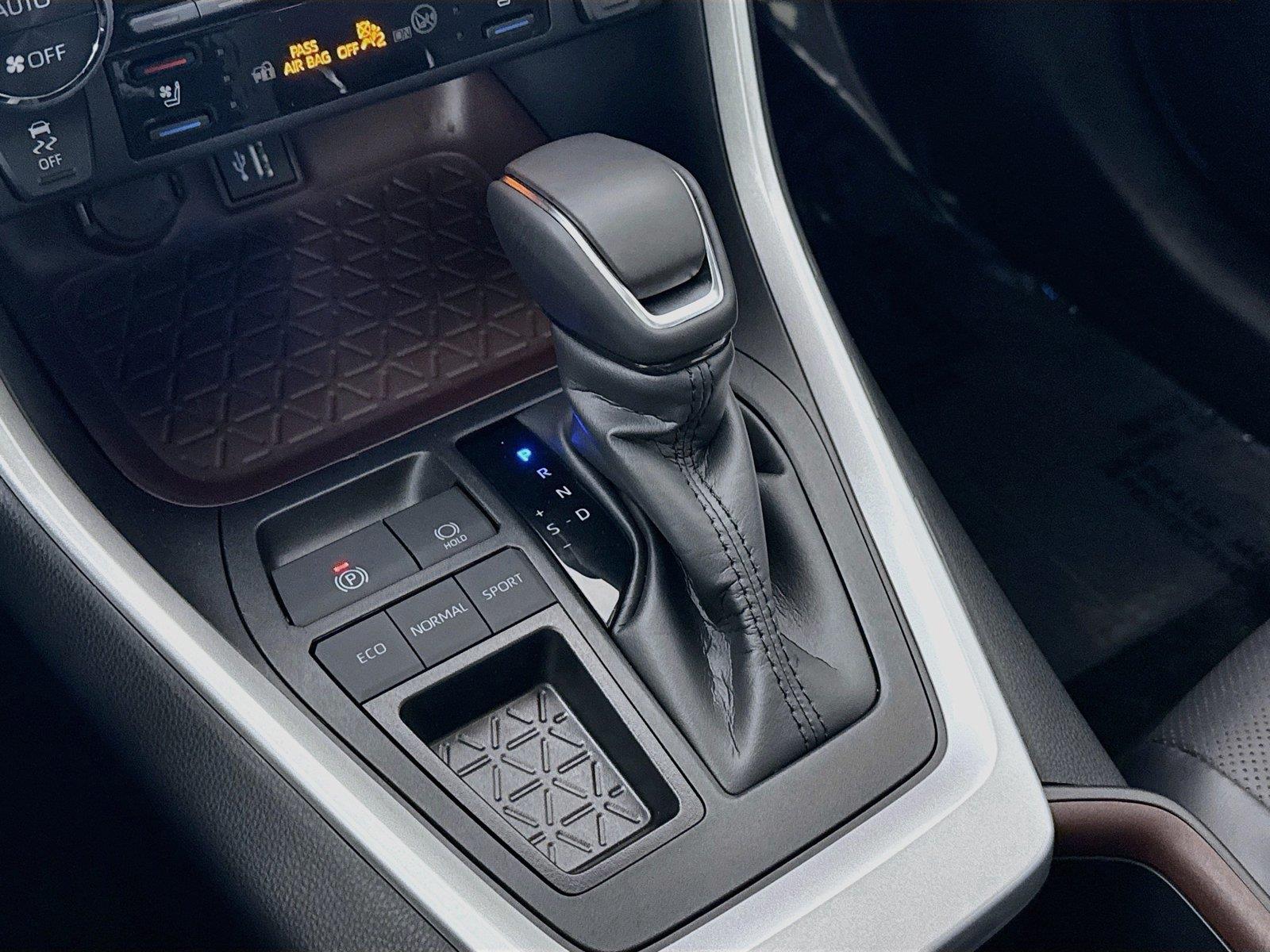 2024 Toyota RAV4 Limited photo 27