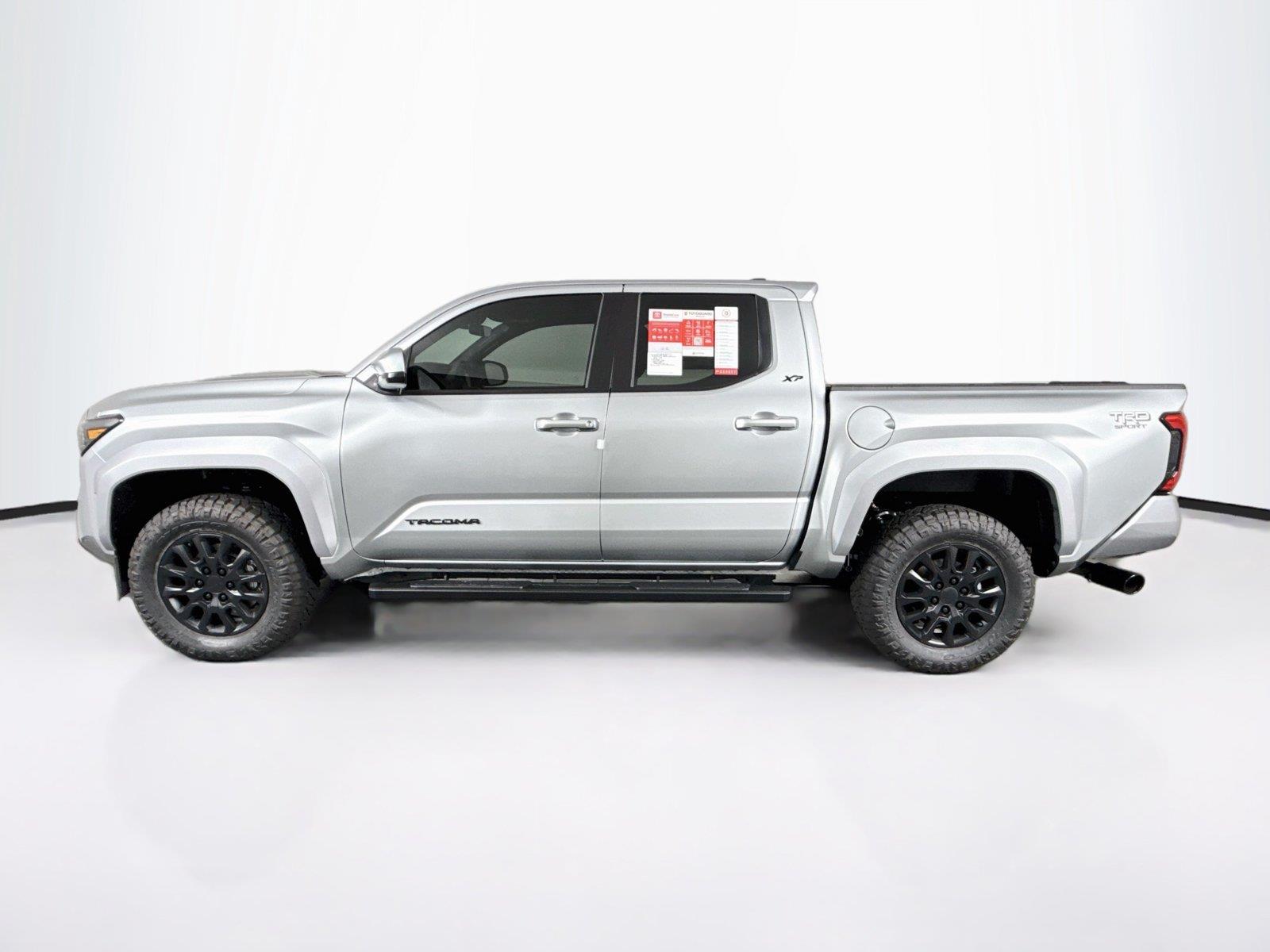 2026 Toyota Tacoma TRD Sport photo 8