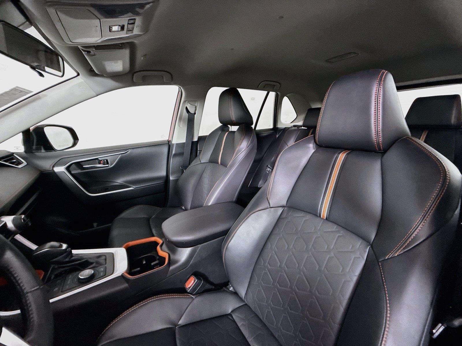 2024 Toyota RAV4 Adventure photo 2