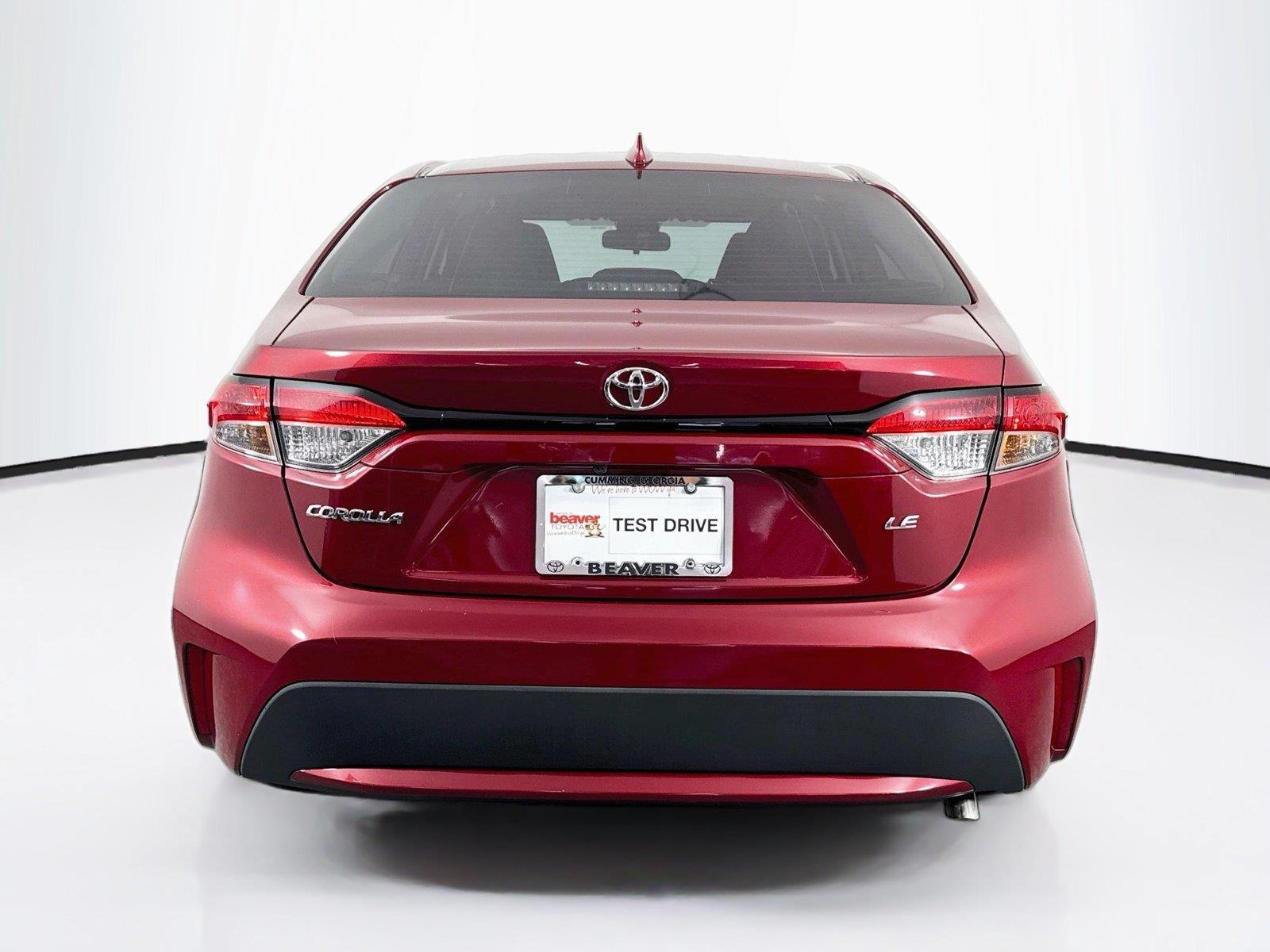 2022 Toyota Corolla LE photo 9