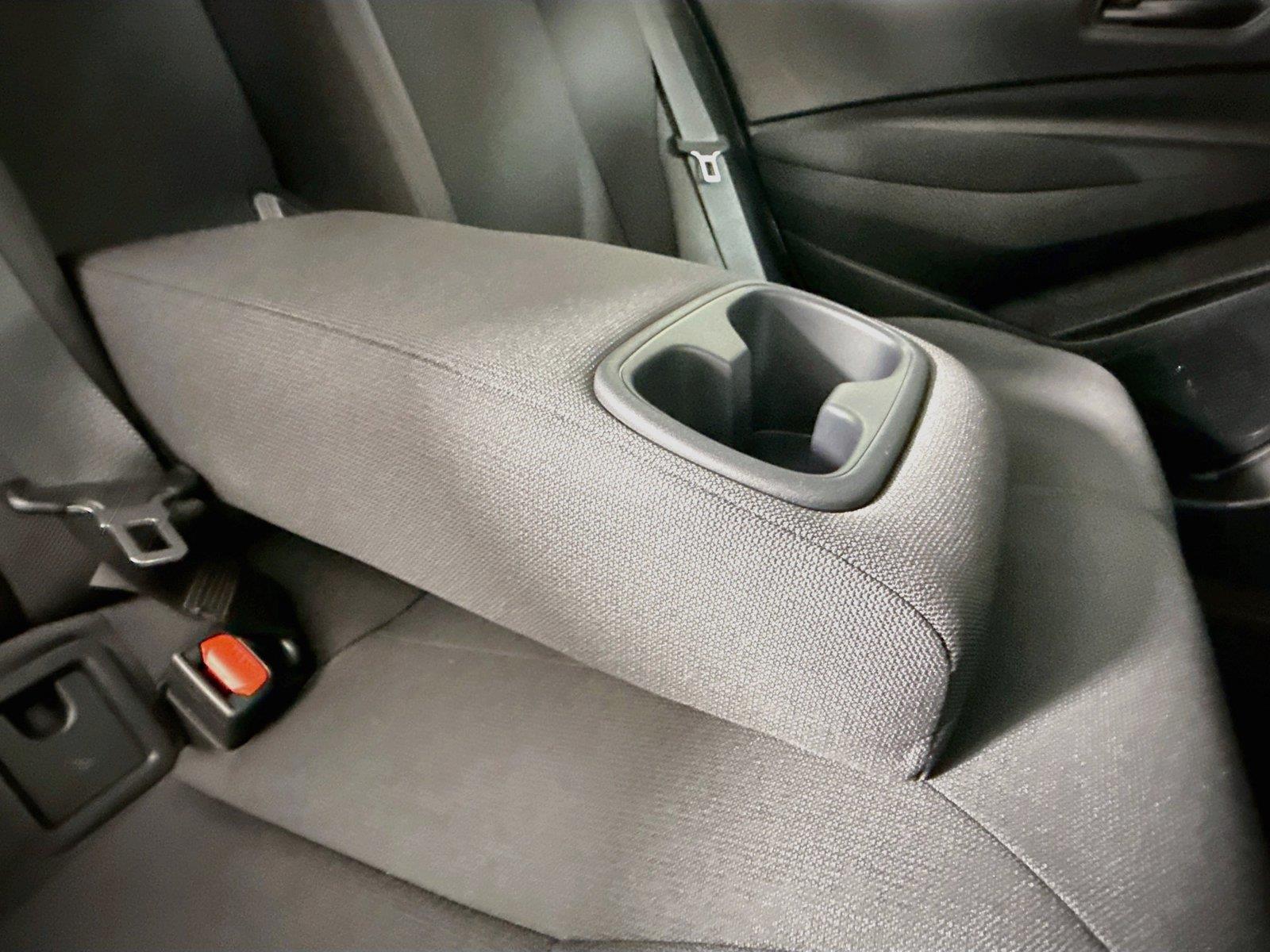 2022 Toyota Corolla LE photo 34