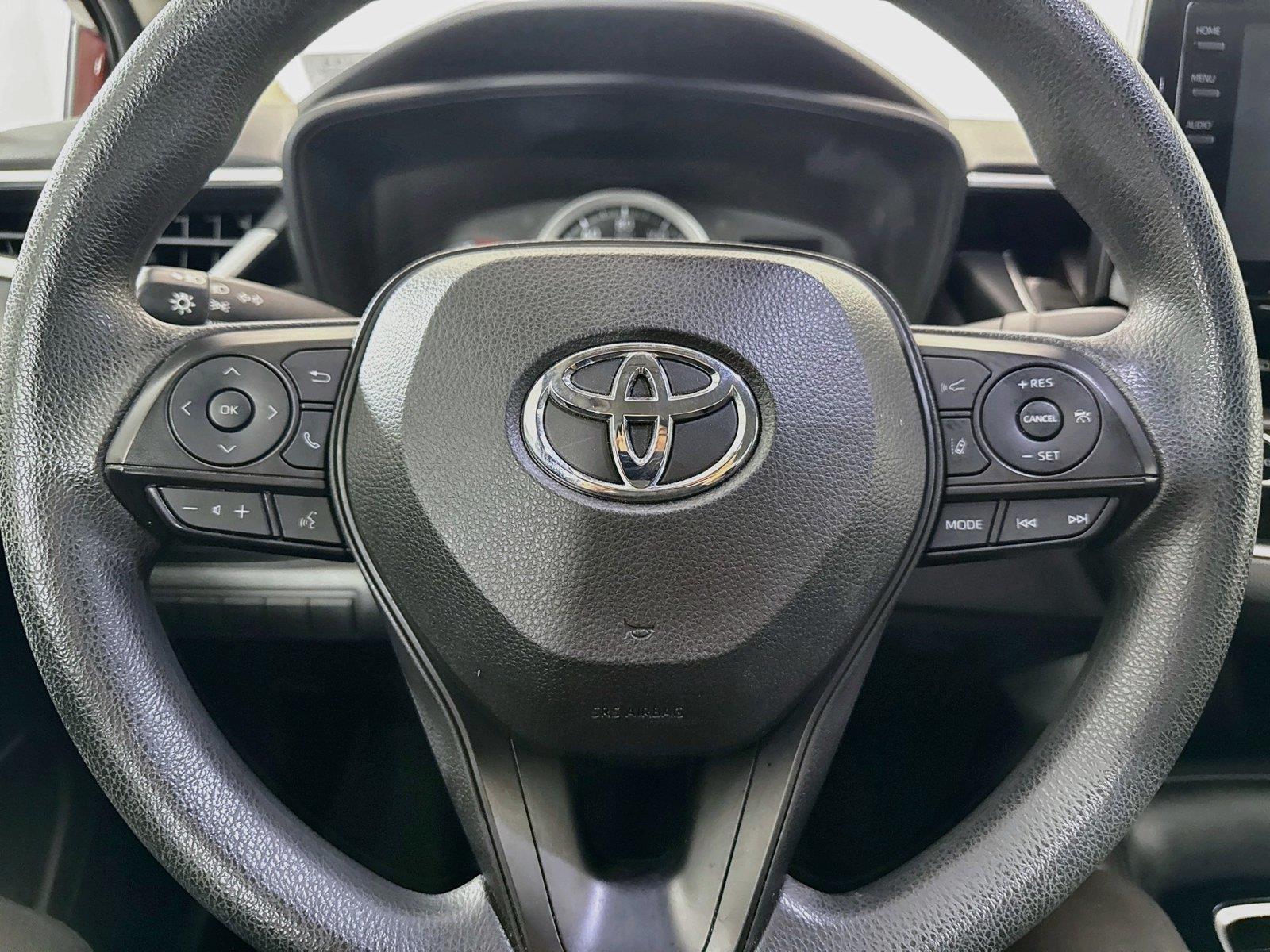 2022 Toyota Corolla LE photo 14