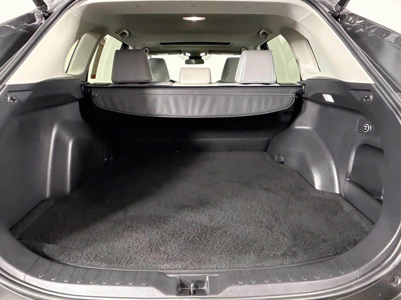 2022 Toyota RAV4 XLE Premium photo 35