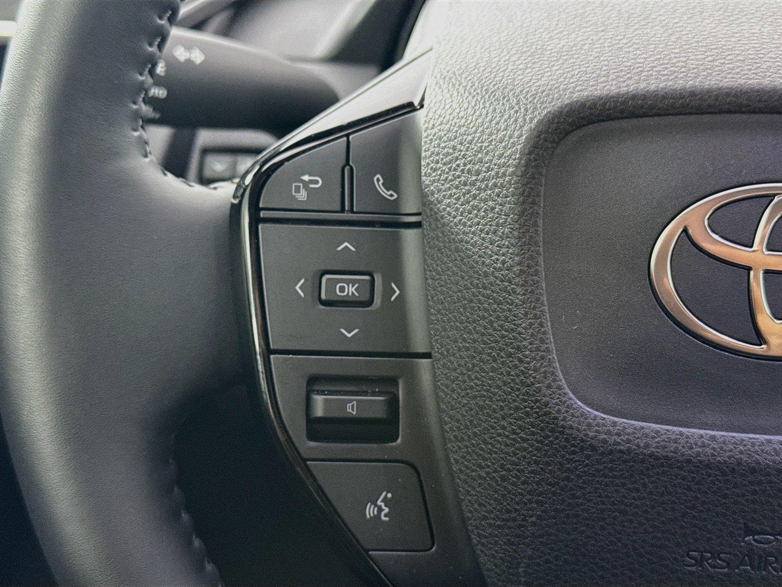 2026 Toyota Prius XLE photo 17
