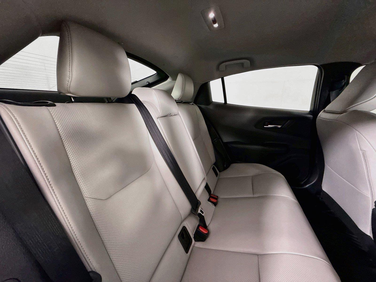 2026 Toyota Prius XLE photo 38