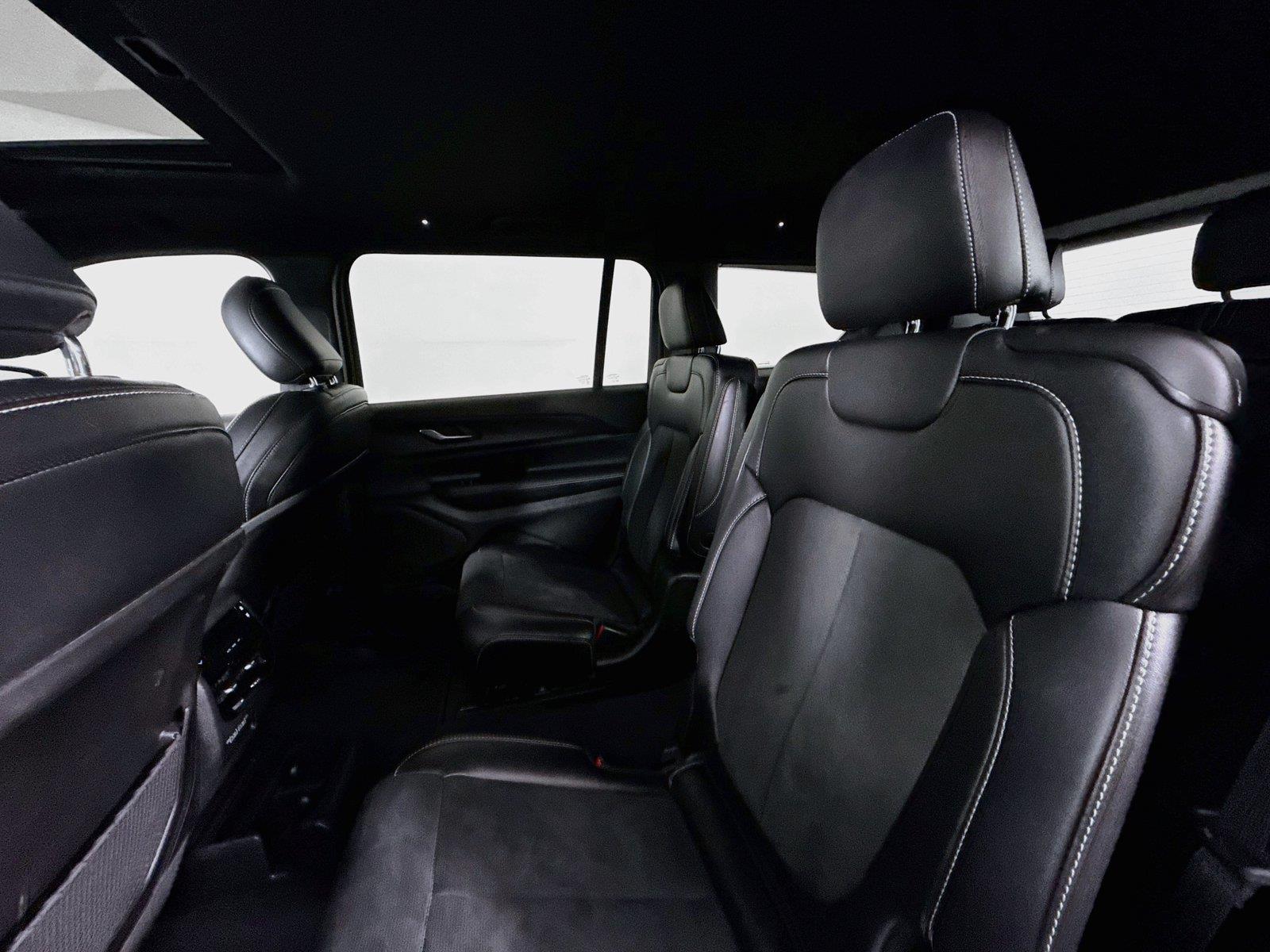 2024 Jeep Grand Cherokee L Altitude X photo 28