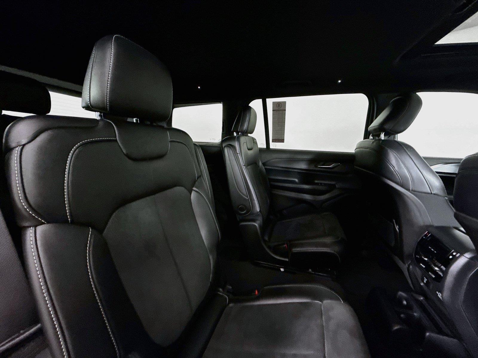 2024 Jeep Grand Cherokee L Altitude X photo 39