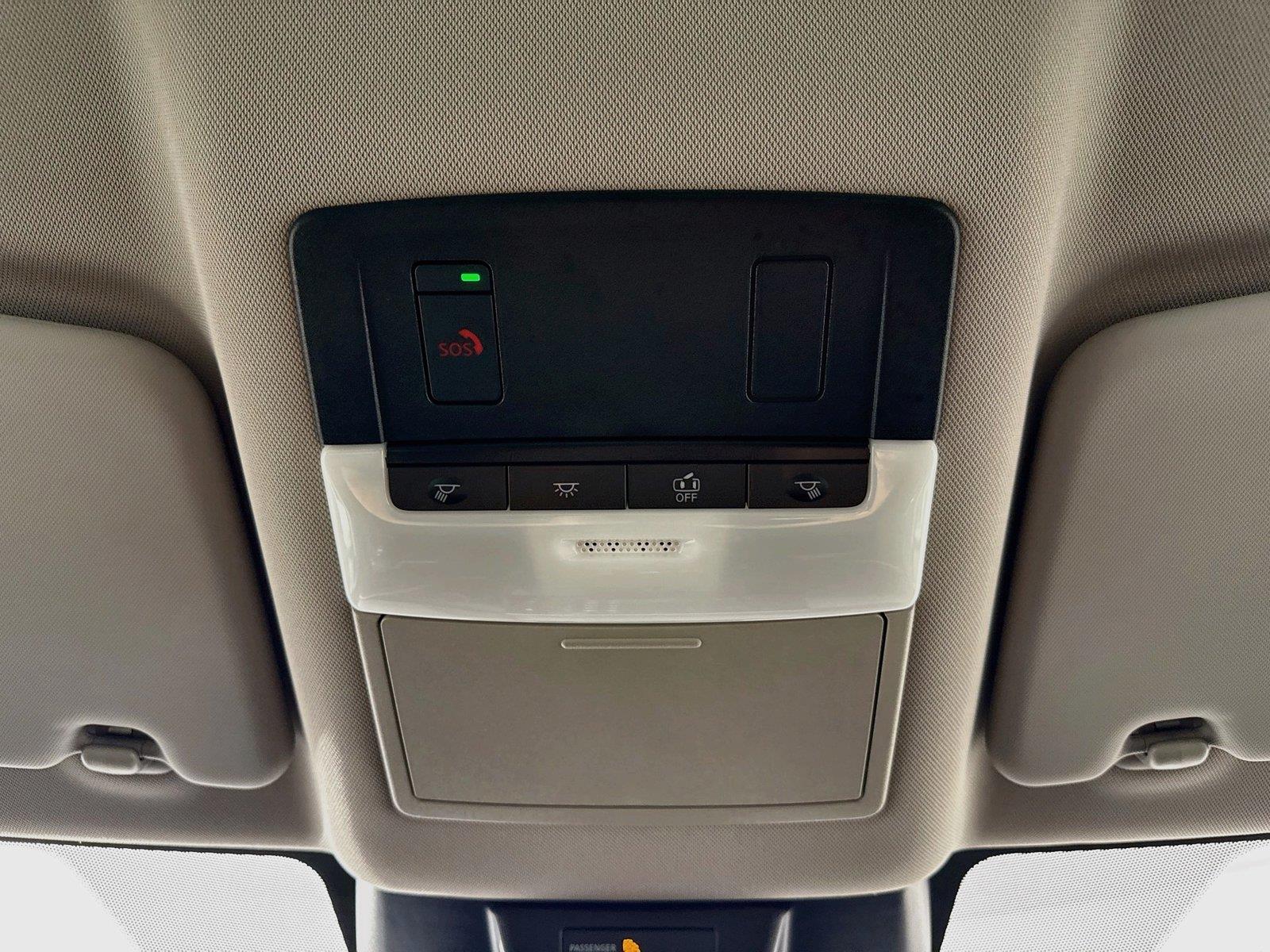 2026 Nissan Rogue SL photo 5