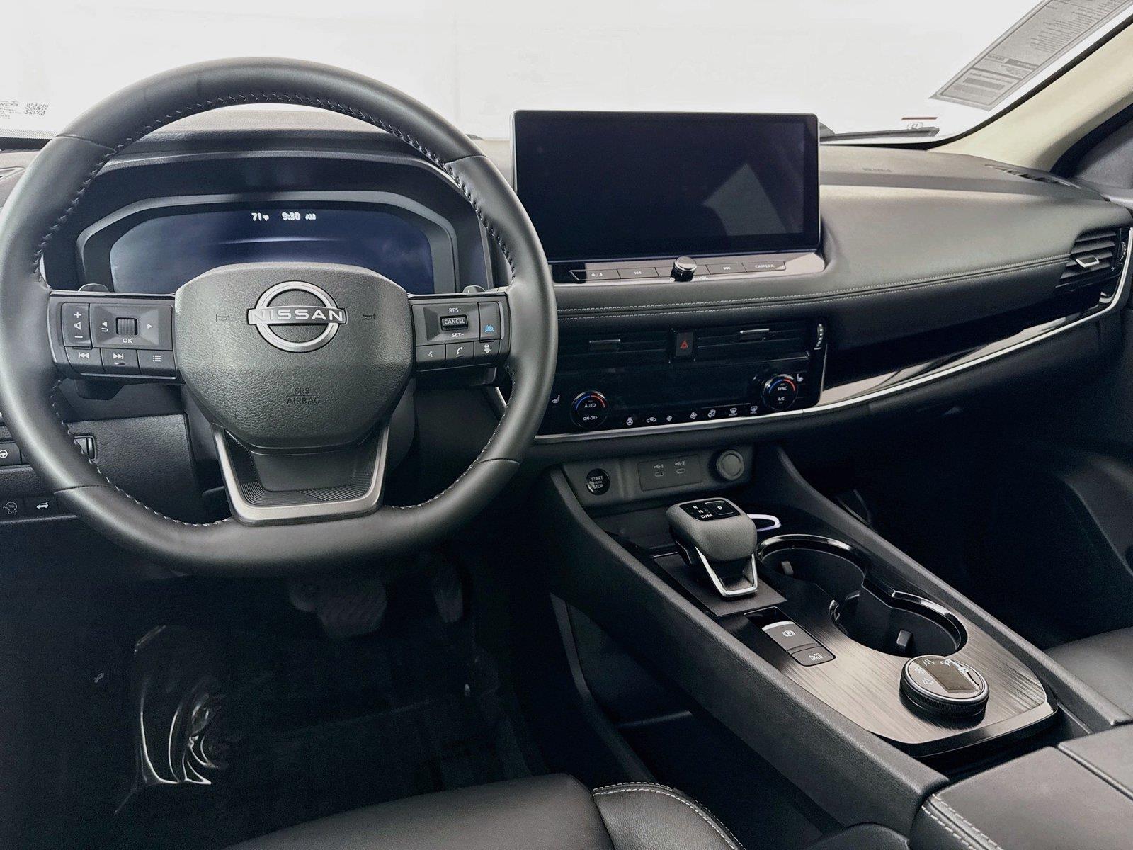 2026 Nissan Rogue SL photo 30