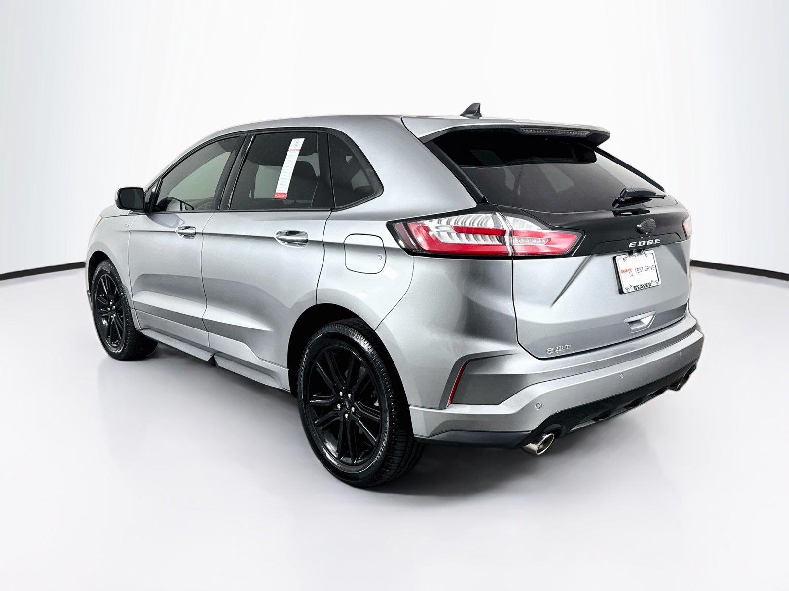 2021 Ford Edge ST-Line photo 12
