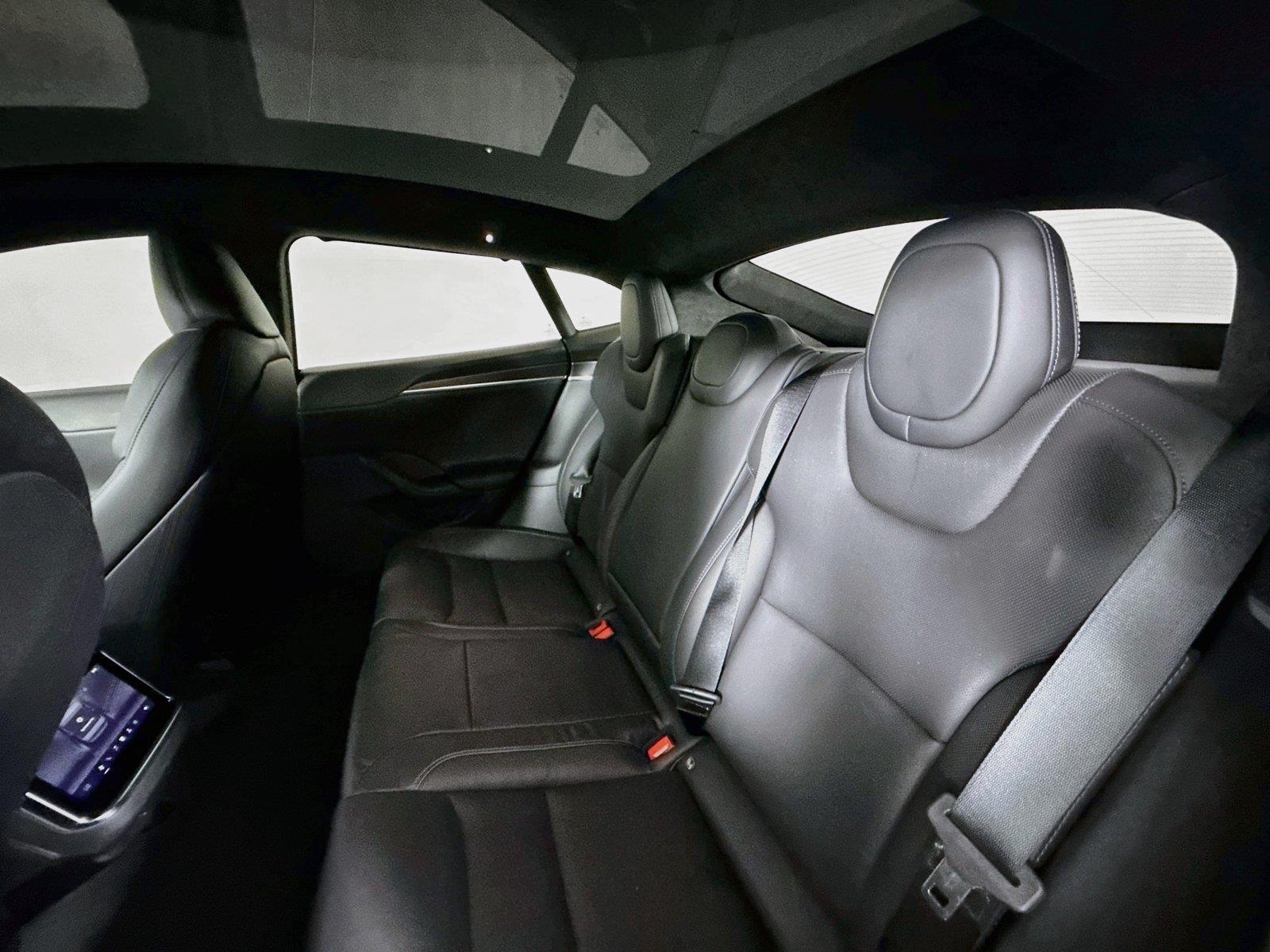 2021 Tesla Model S Plaid photo 26