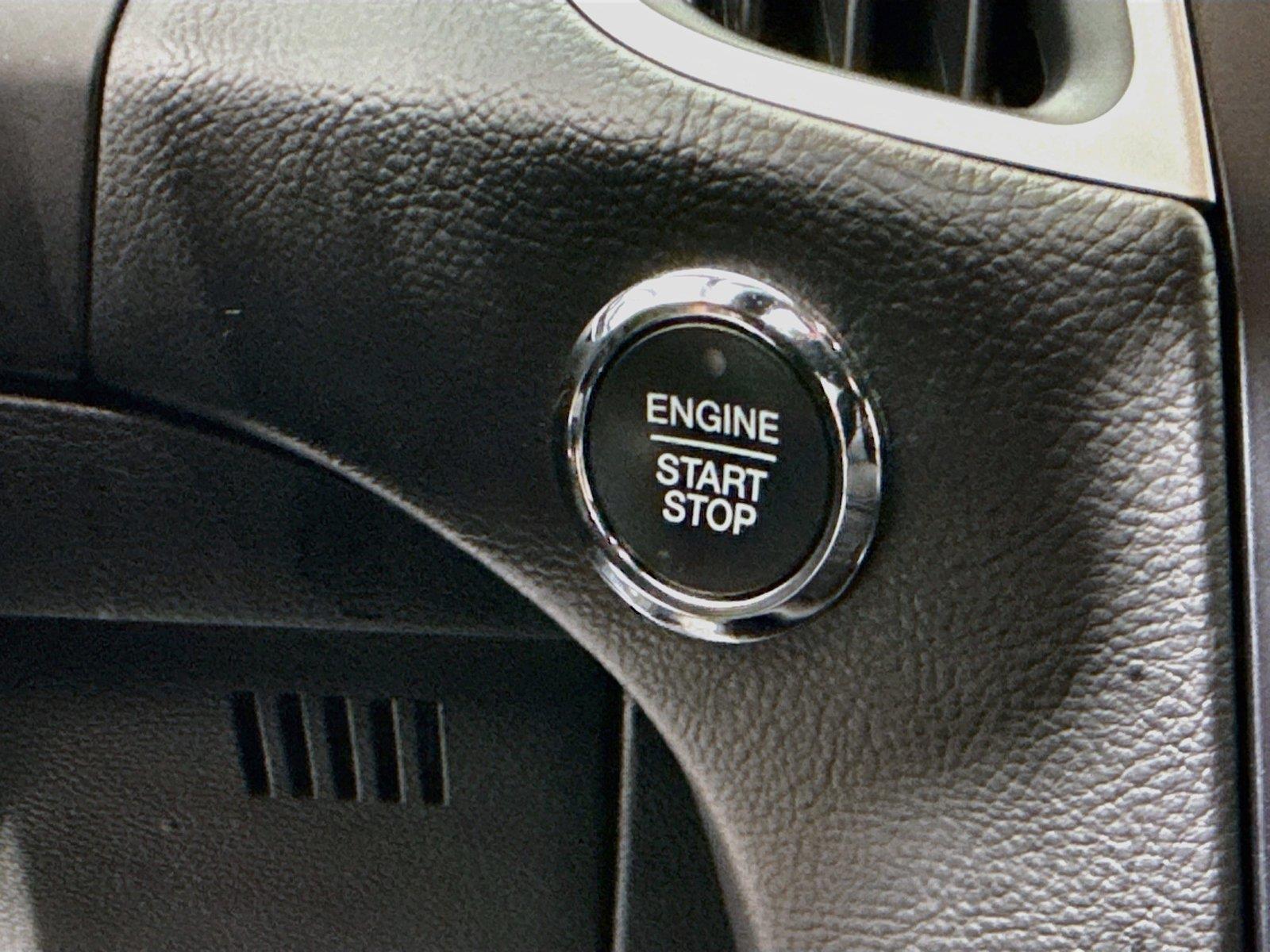 2021 Ford Edge ST-Line photo 21