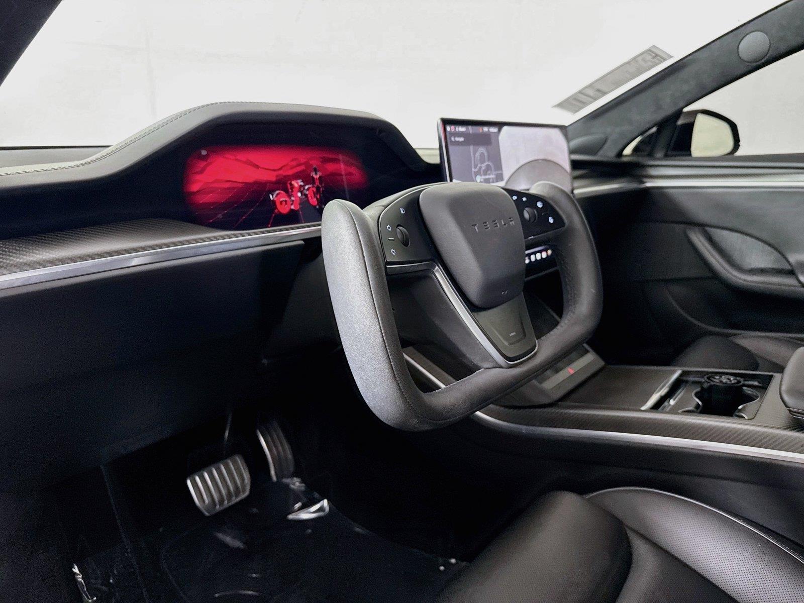 2021 Tesla Model S Plaid photo 3