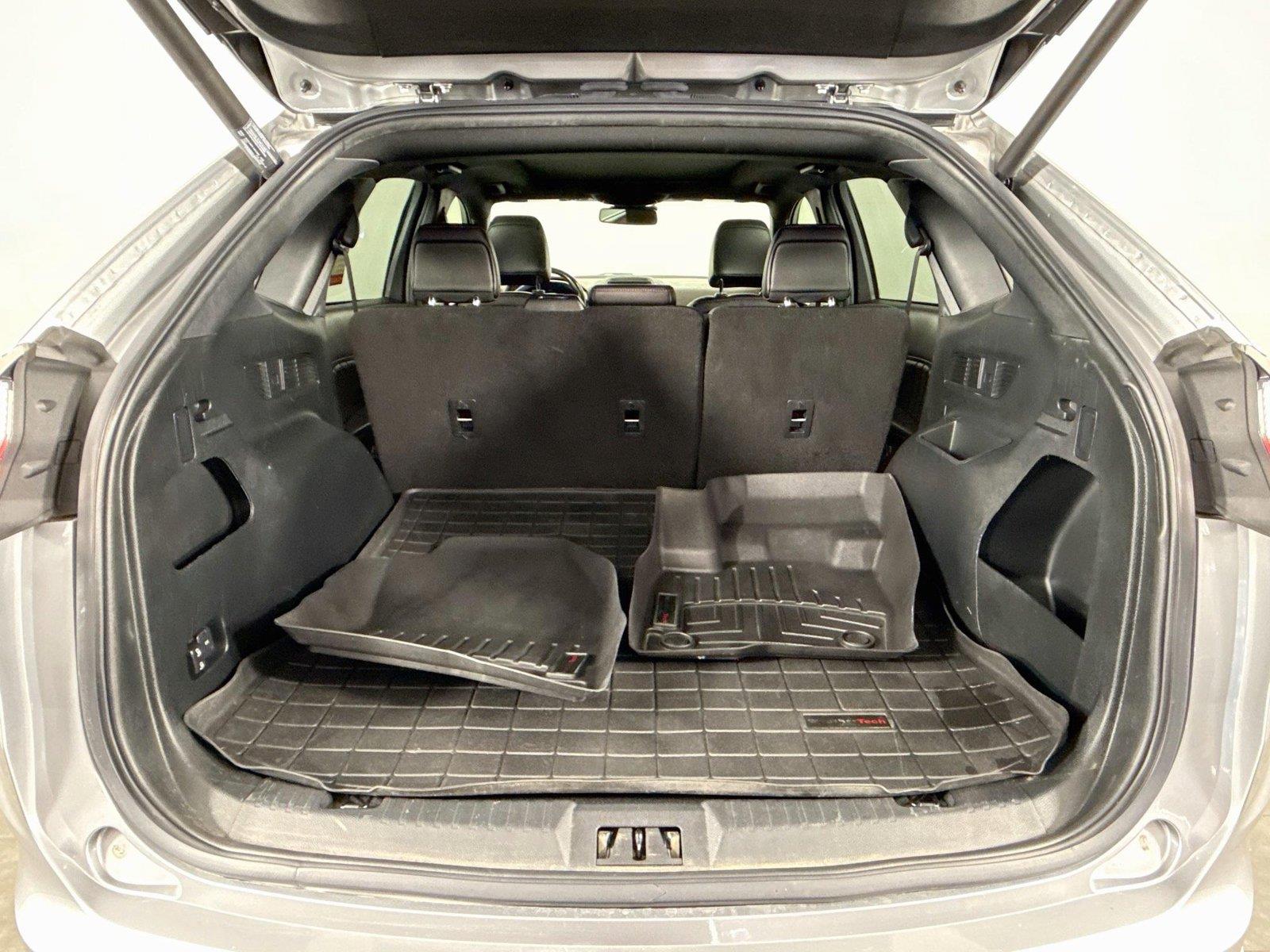 2021 Ford Edge ST-Line photo 39