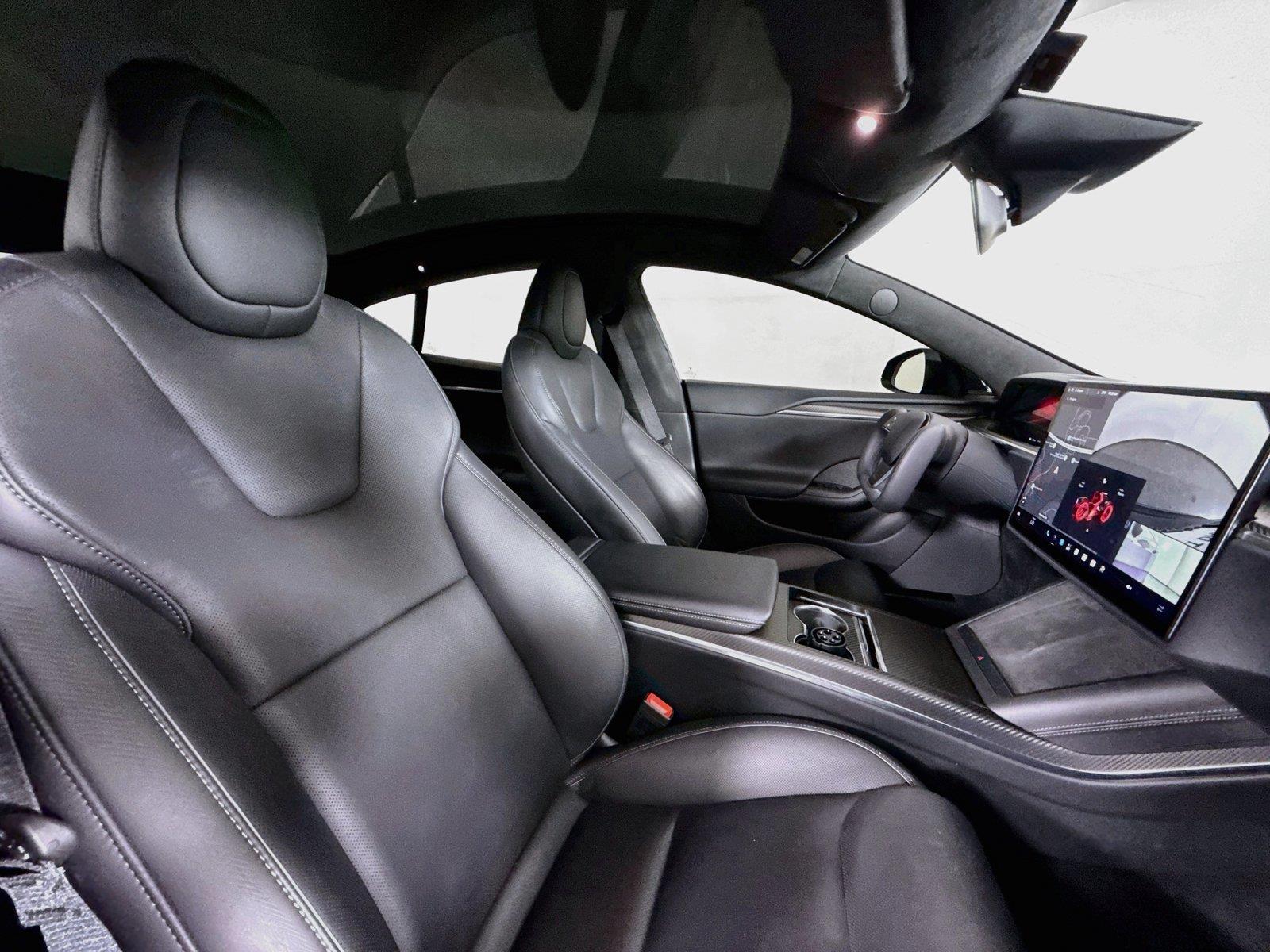 2021 Tesla Model S Plaid photo 35