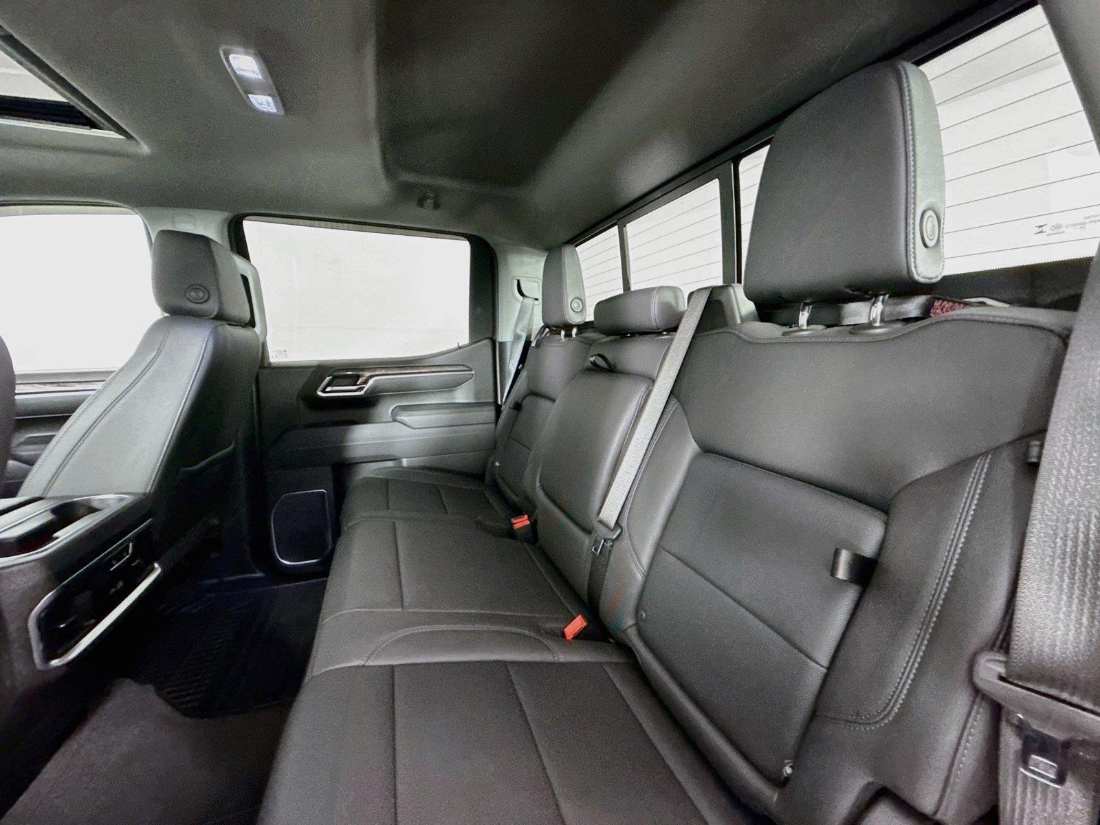 2025 Chevrolet Silverado 1500 LTZ photo 31