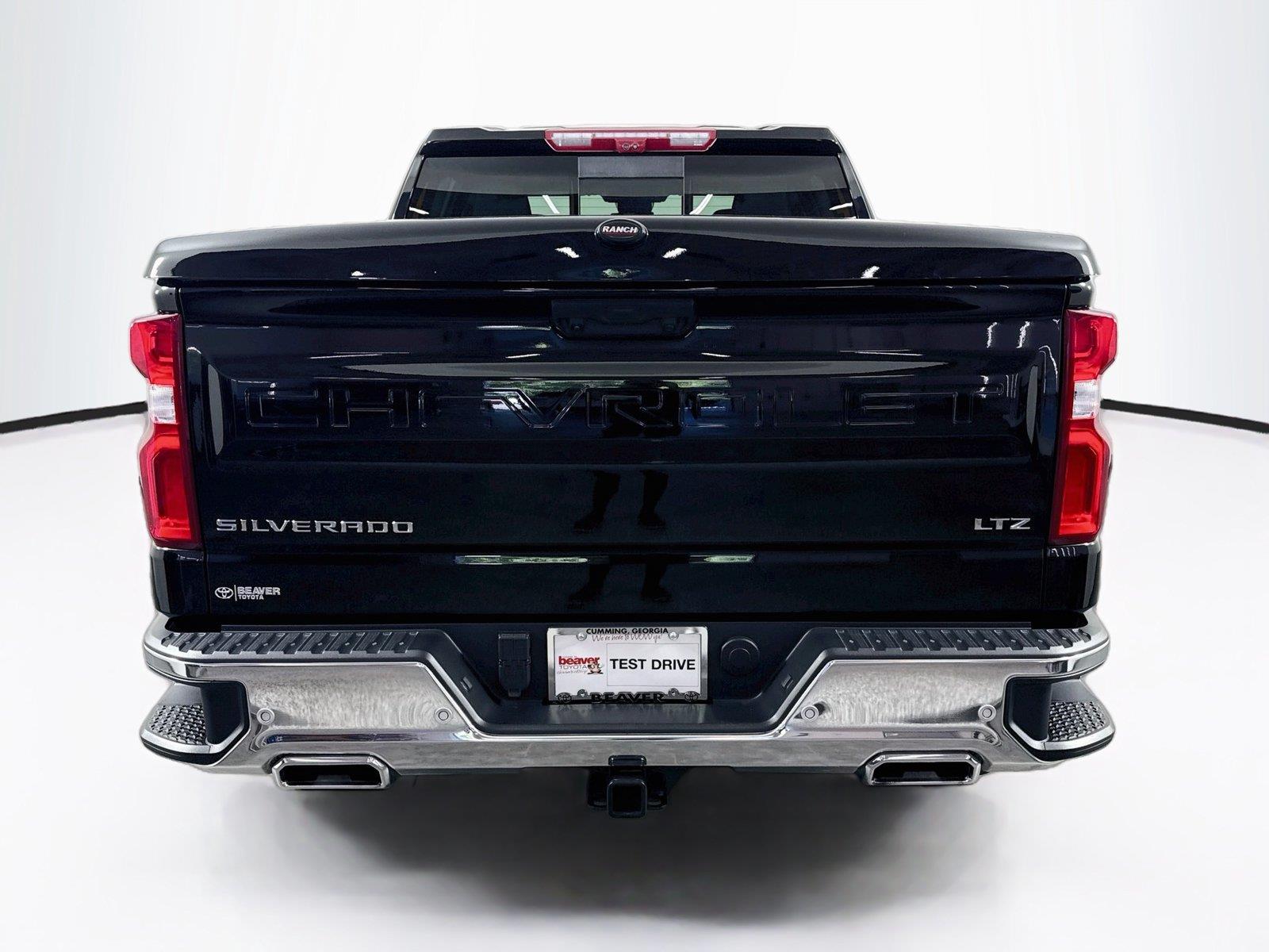 2025 Chevrolet Silverado 1500 LTZ photo 11