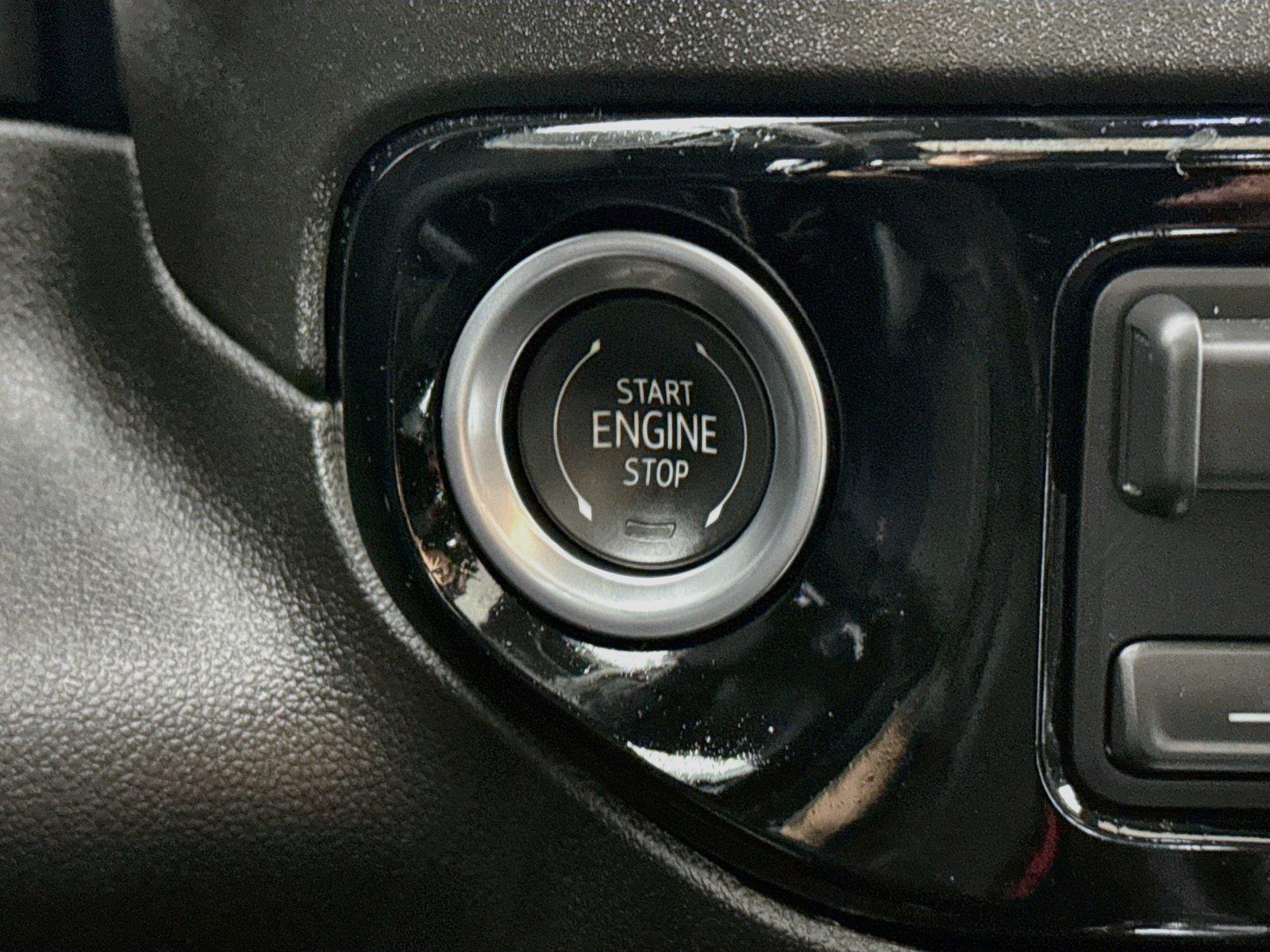 2025 Chevrolet Silverado 1500 LTZ photo 21