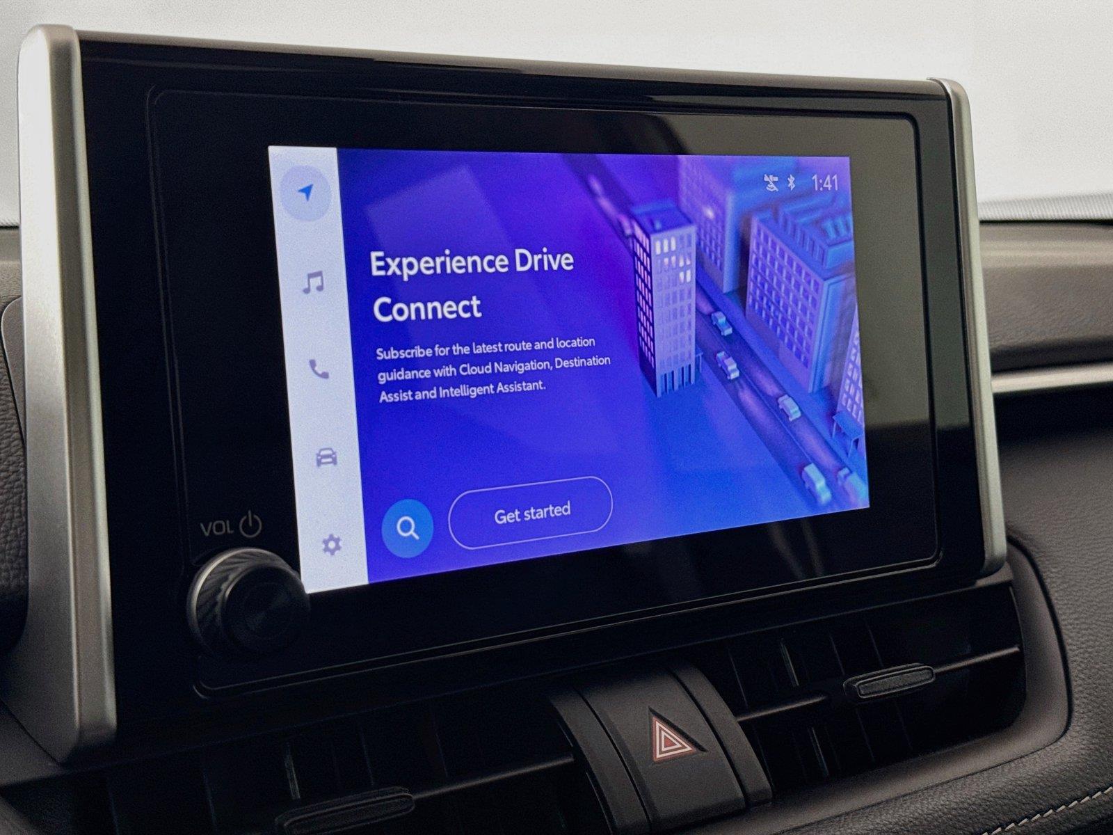 2025 Toyota RAV4 Hybrid XLE photo 6