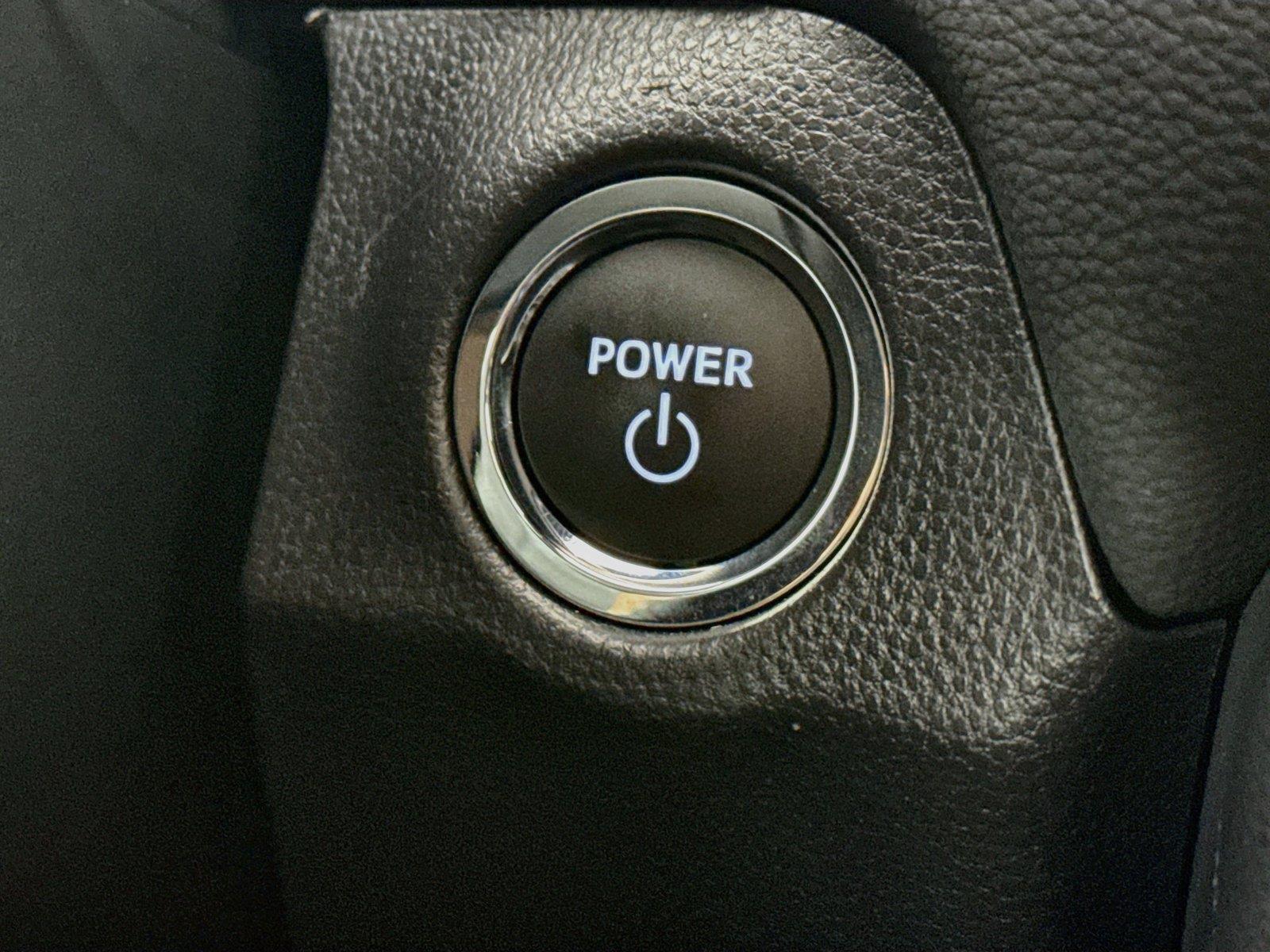 2025 Toyota RAV4 Hybrid XLE photo 21