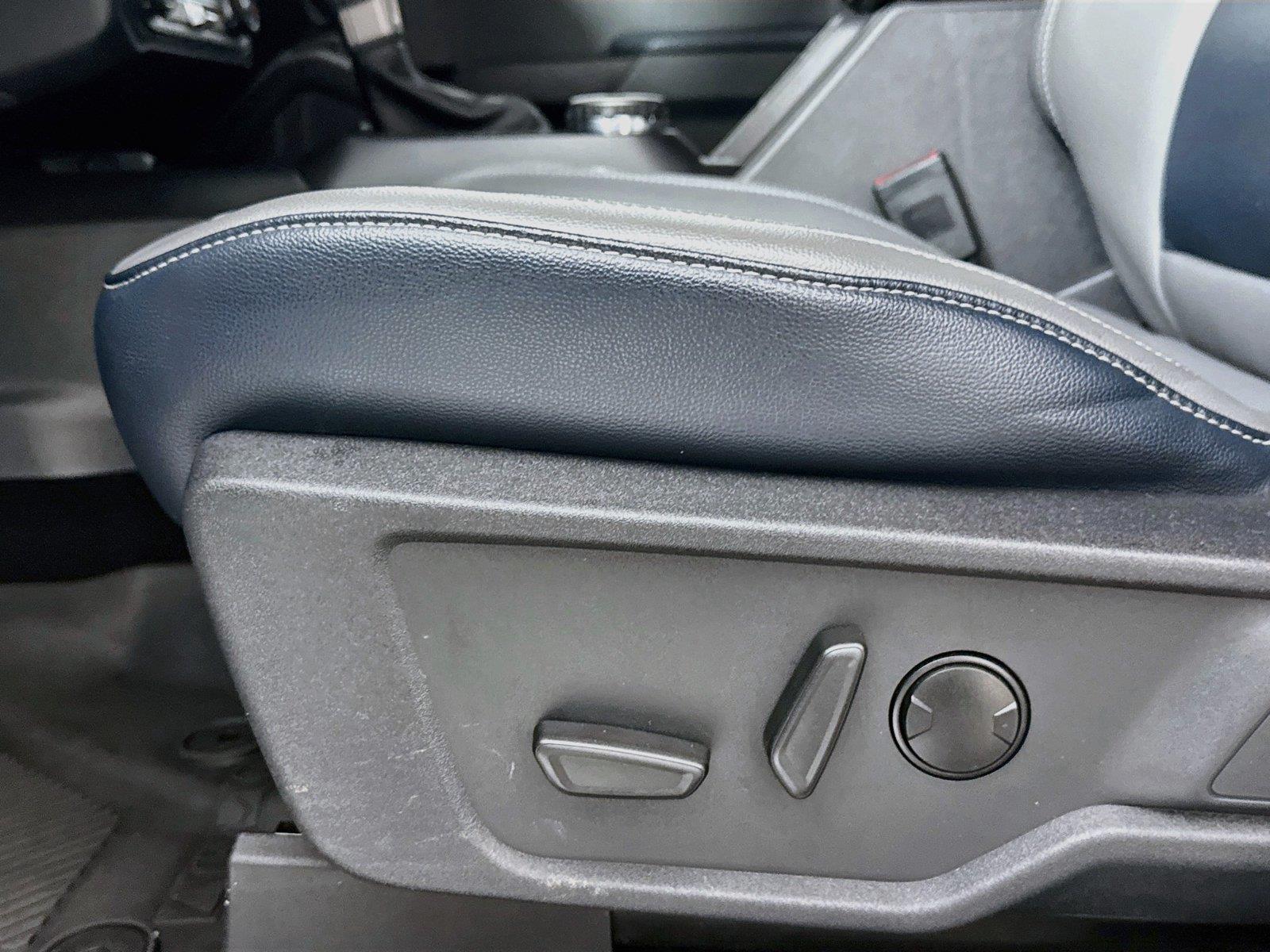 2024 Ford Bronco Outer Banks photo 27