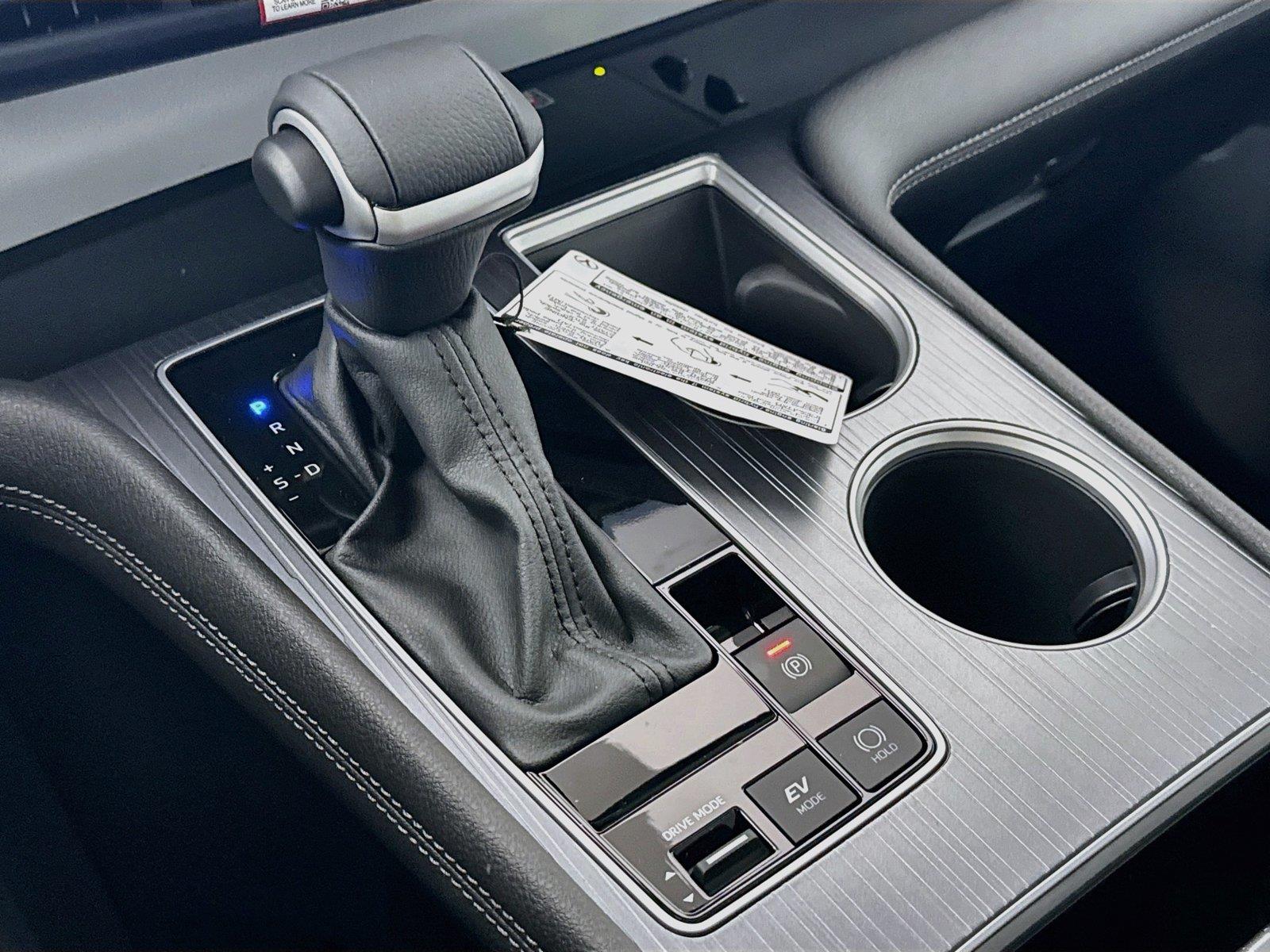 2026 Toyota Sienna XLE 8-Passenger photo 27