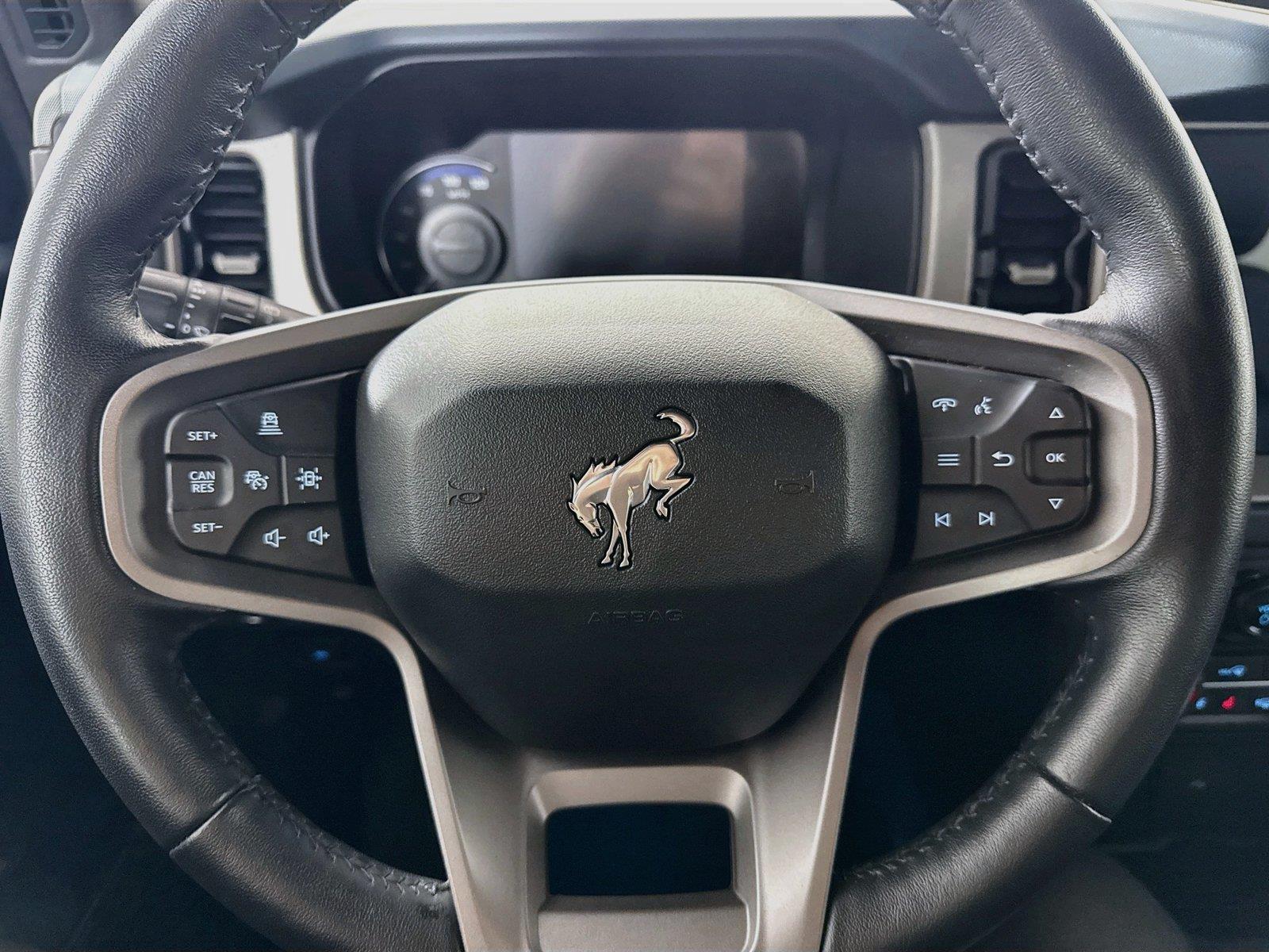 2024 Ford Bronco Outer Banks photo 16