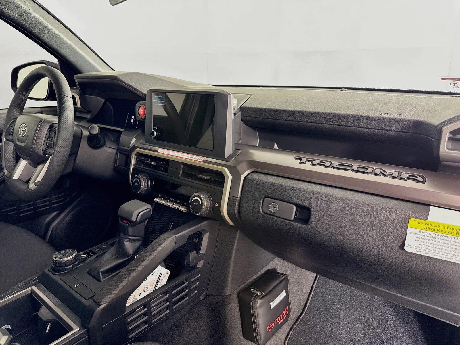 2026 Toyota Tacoma TRD Off-Road photo 35
