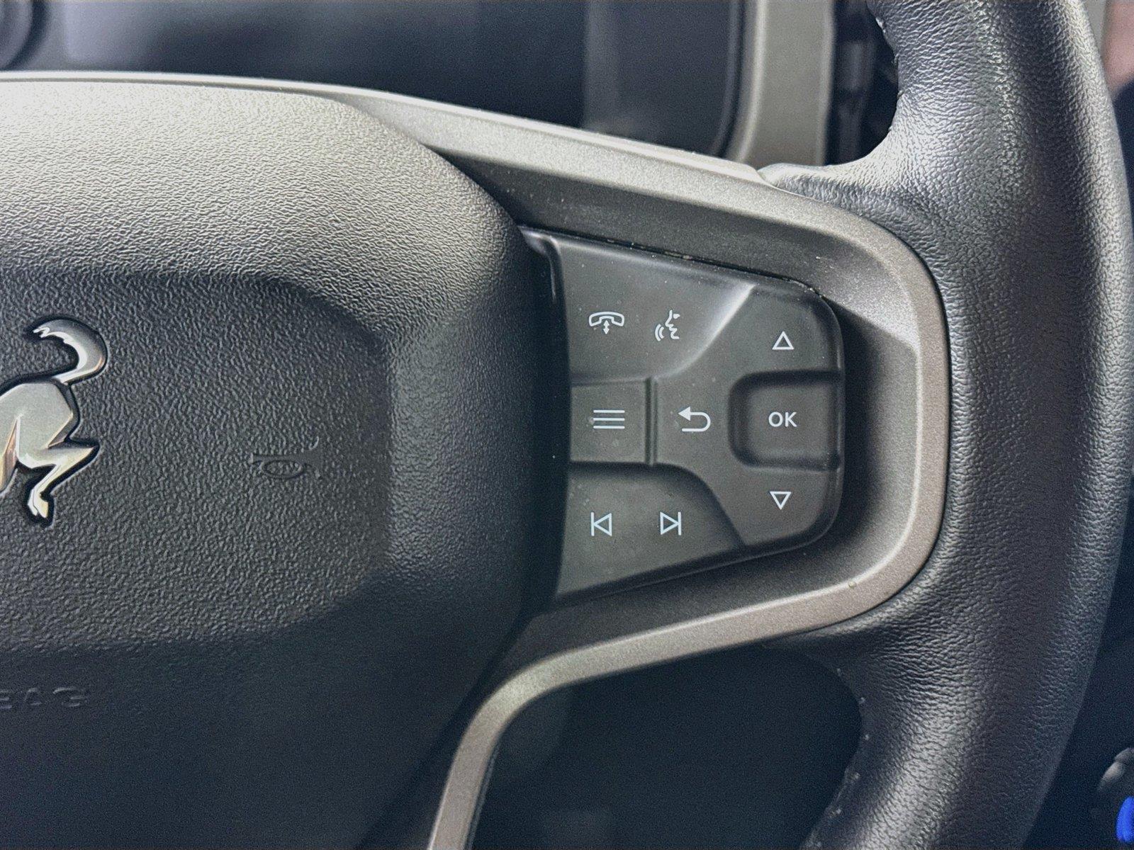 2024 Ford Bronco Outer Banks photo 19