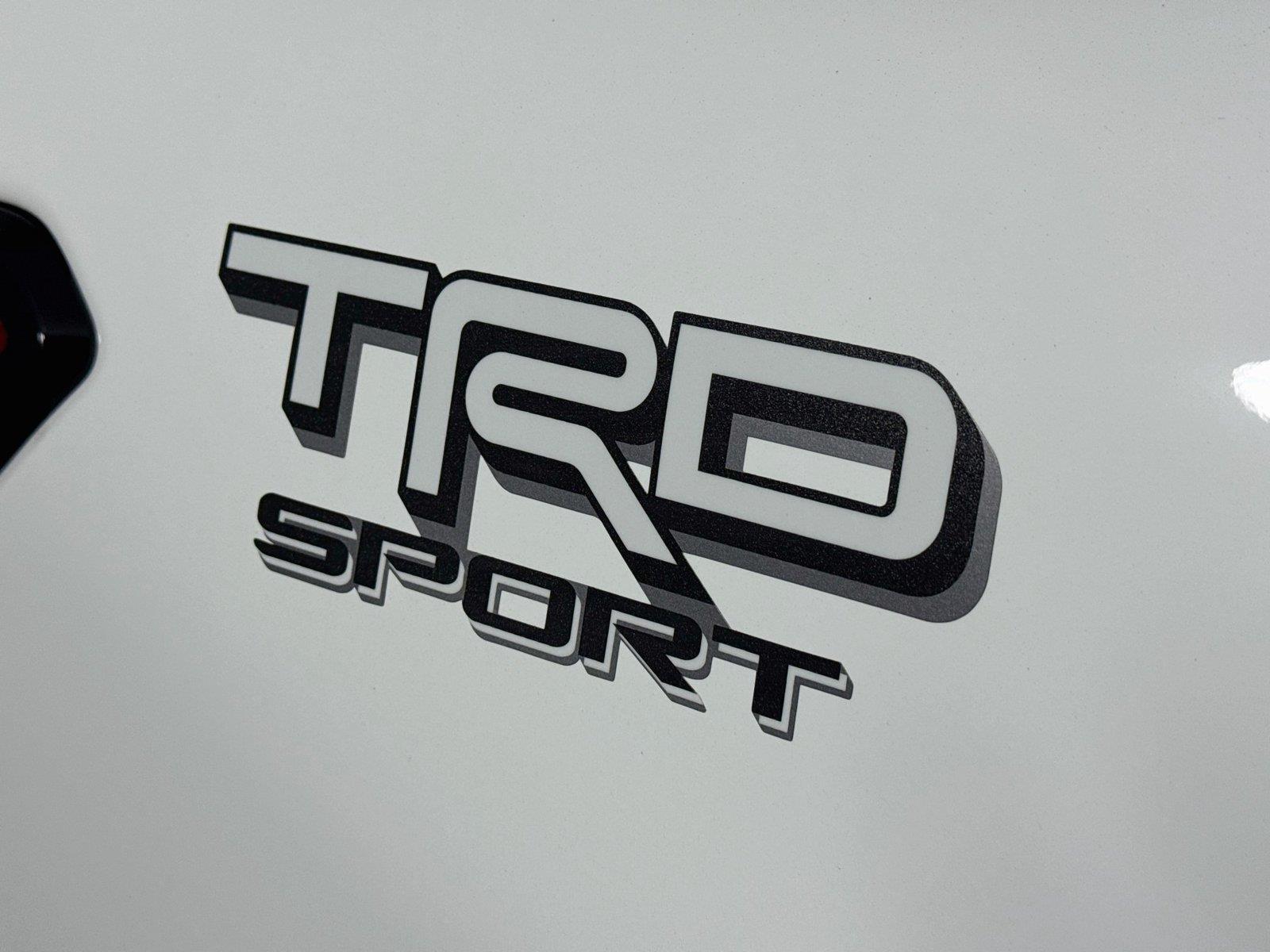 2026 Toyota Tacoma TRD Sport photo 9