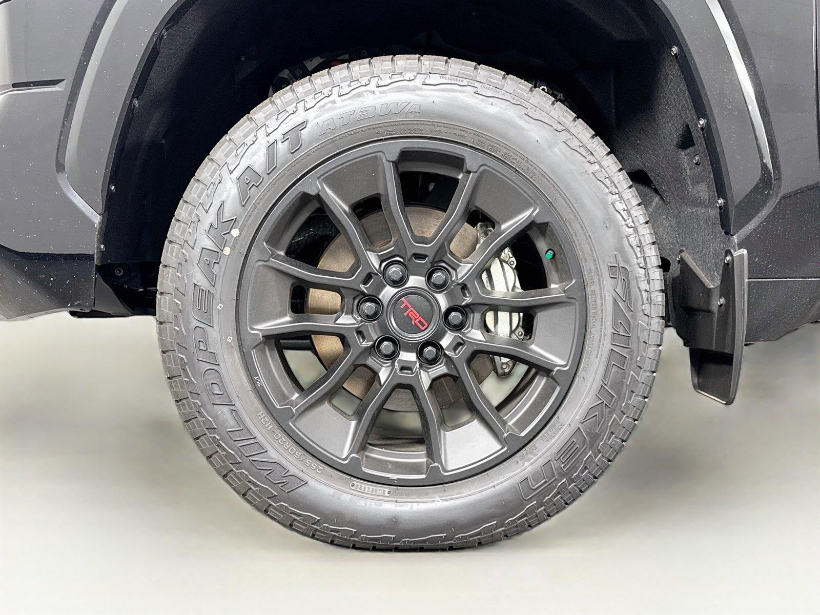 2026 Toyota Tundra 1794 Edition HV photo 11