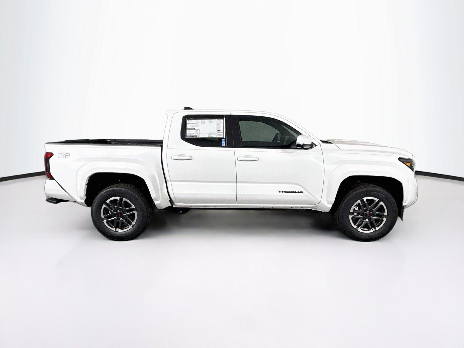 2026 Toyota Tacoma TRD Sport photo 5