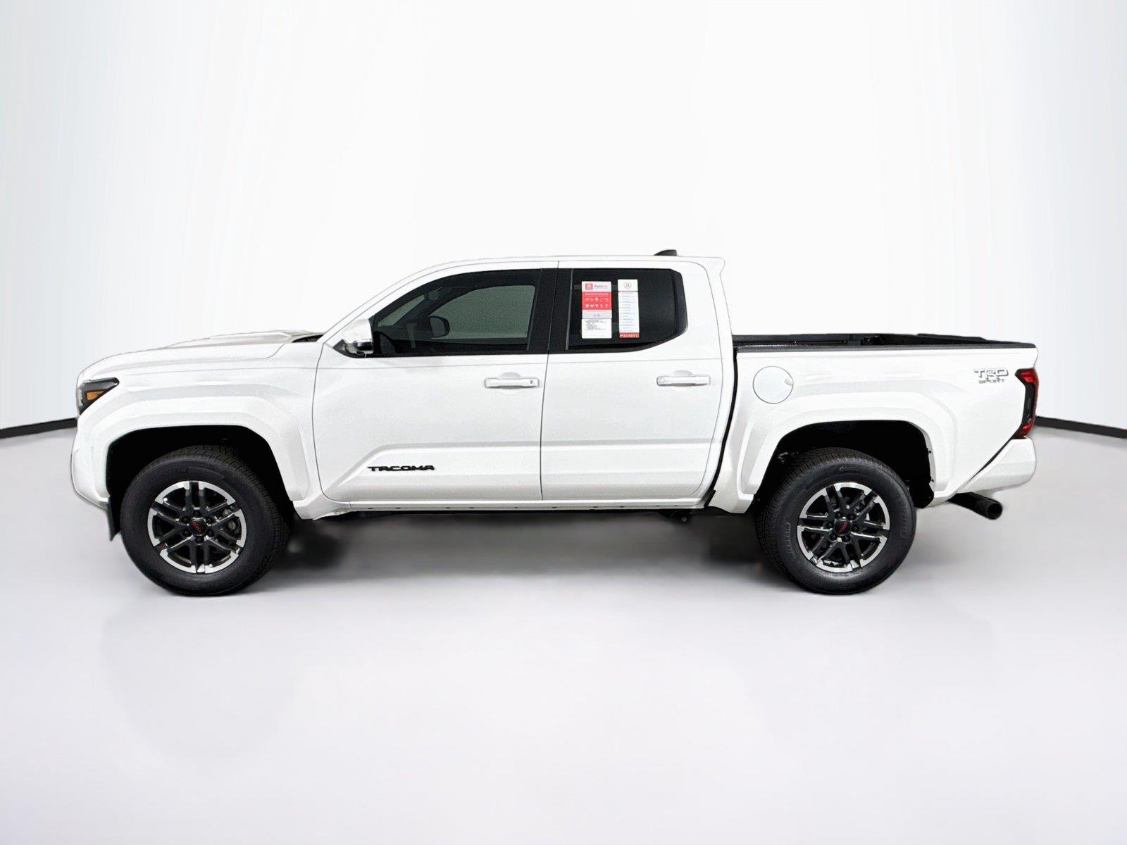2026 Toyota Tacoma TRD Sport photo 8