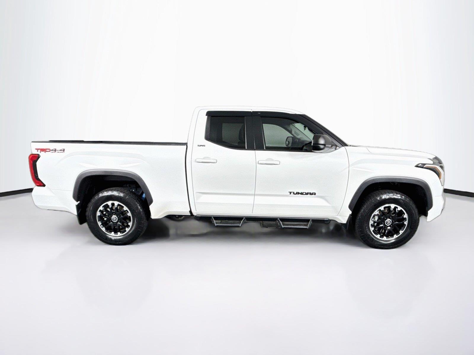 2024 Toyota Tundra SR5 photo 9