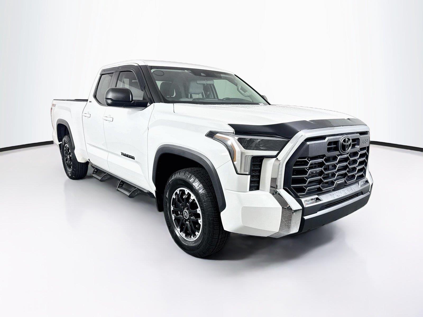 2024 Toyota Tundra SR5 photo 8