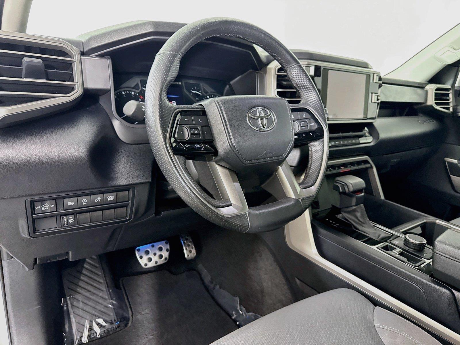 2024 Toyota Tundra SR5 photo 3