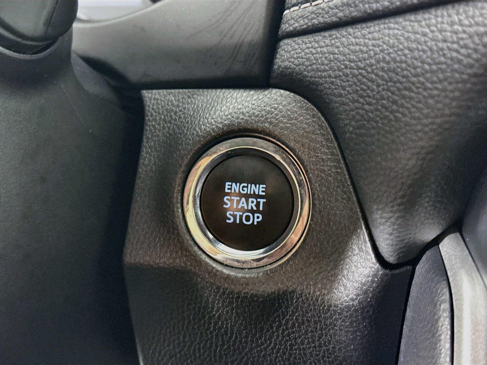 2025 Toyota RAV4 XLE photo 20
