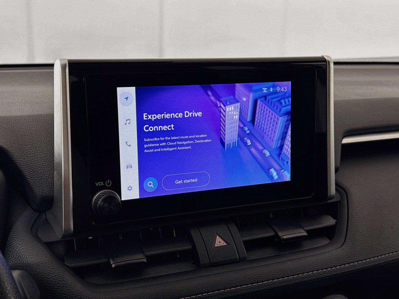 2025 Toyota RAV4 XLE photo 6