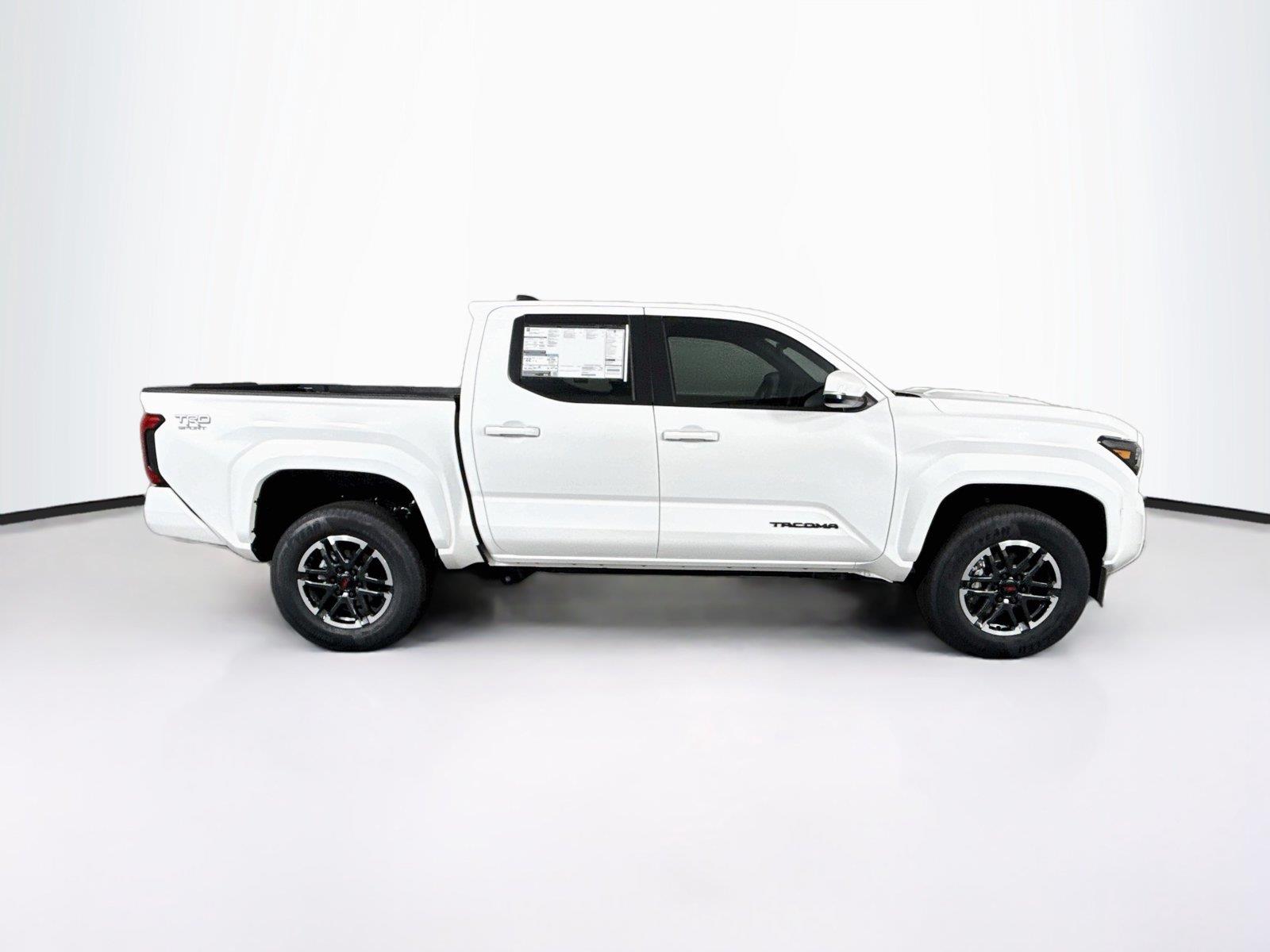 2026 Toyota Tacoma TRD Sport photo 5