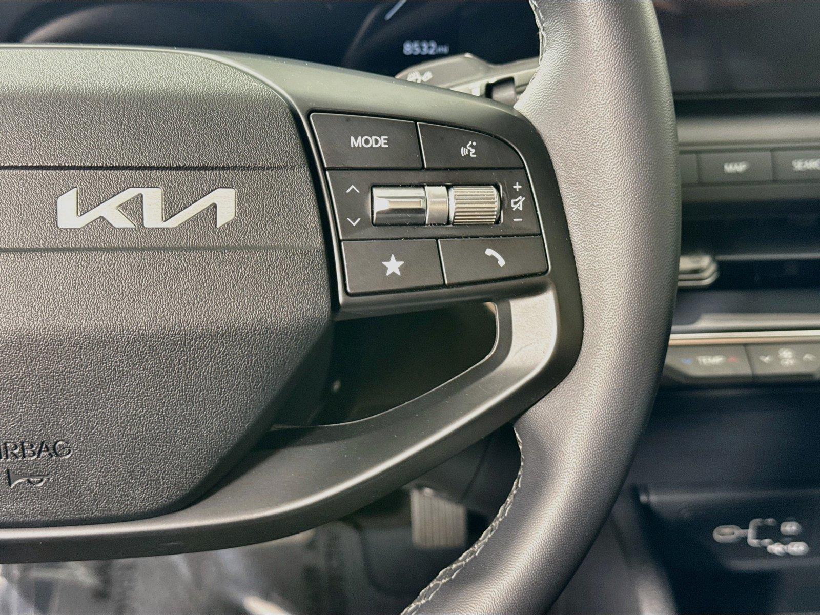 2025 Kia K4 EX photo 15