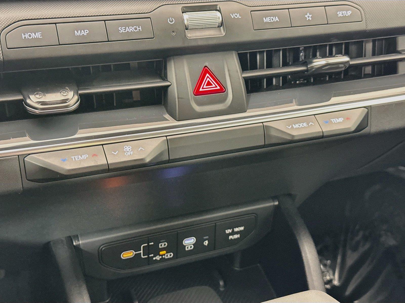 2025 Kia K4 EX photo 22