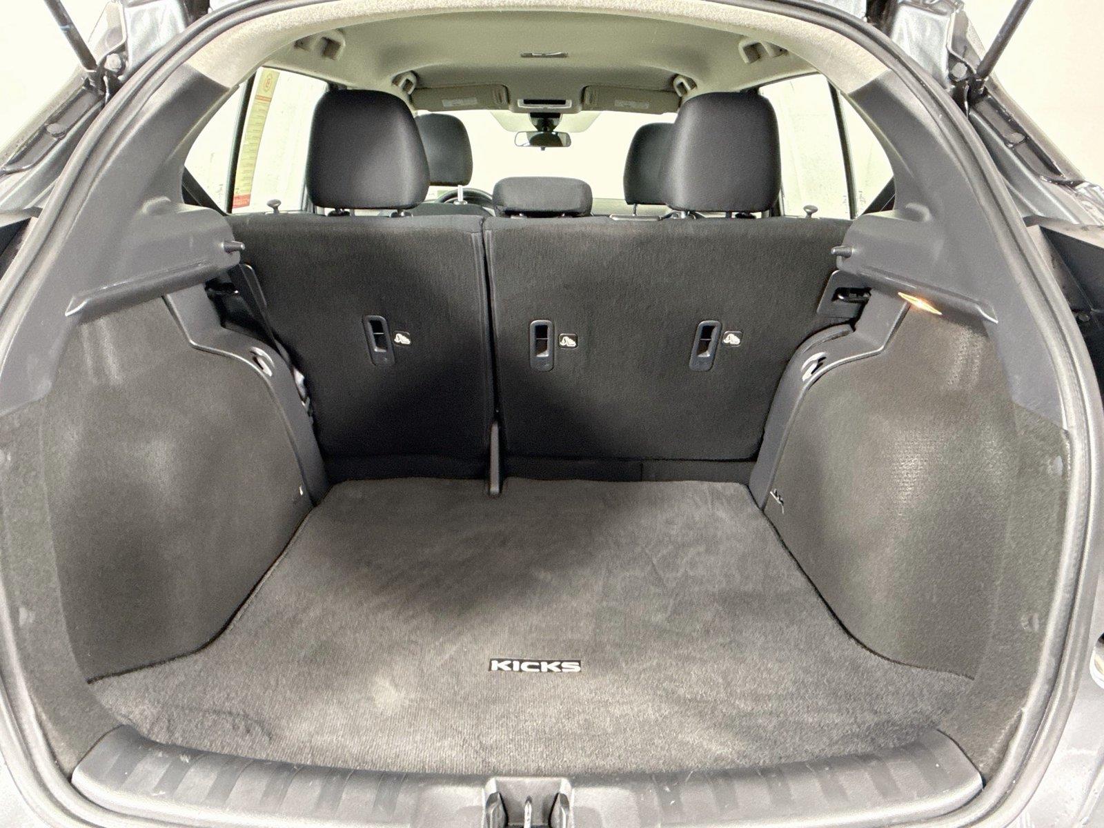 2024 Nissan Kicks S photo 32
