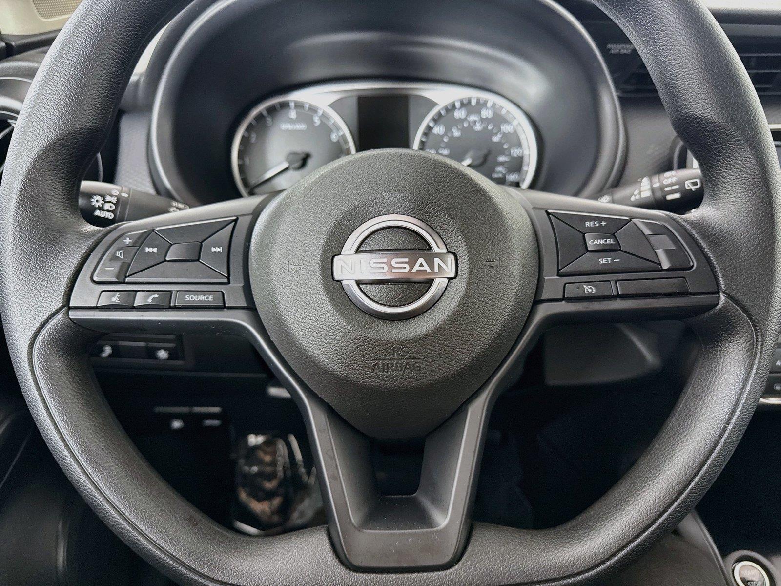 2024 Nissan Kicks S photo 14