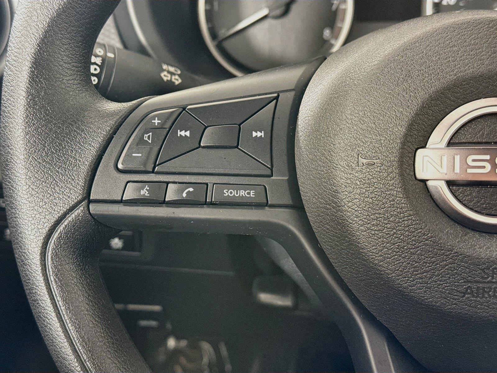 2024 Nissan Kicks S photo 15