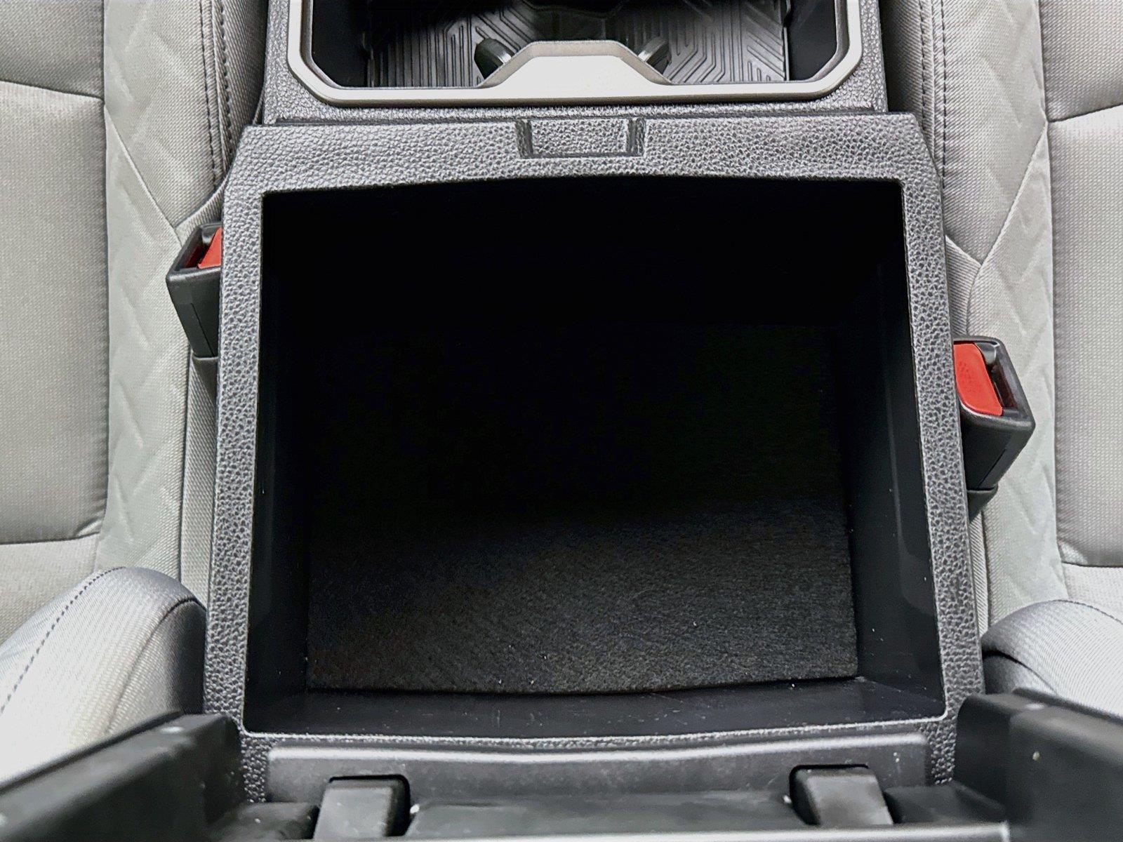 2024 Toyota Tacoma SR5 photo 32