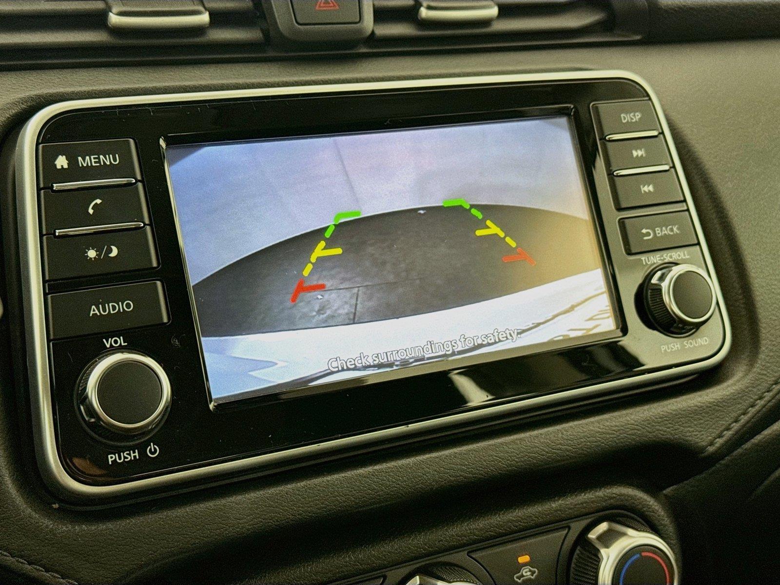 2020 Nissan Versa S photo 21
