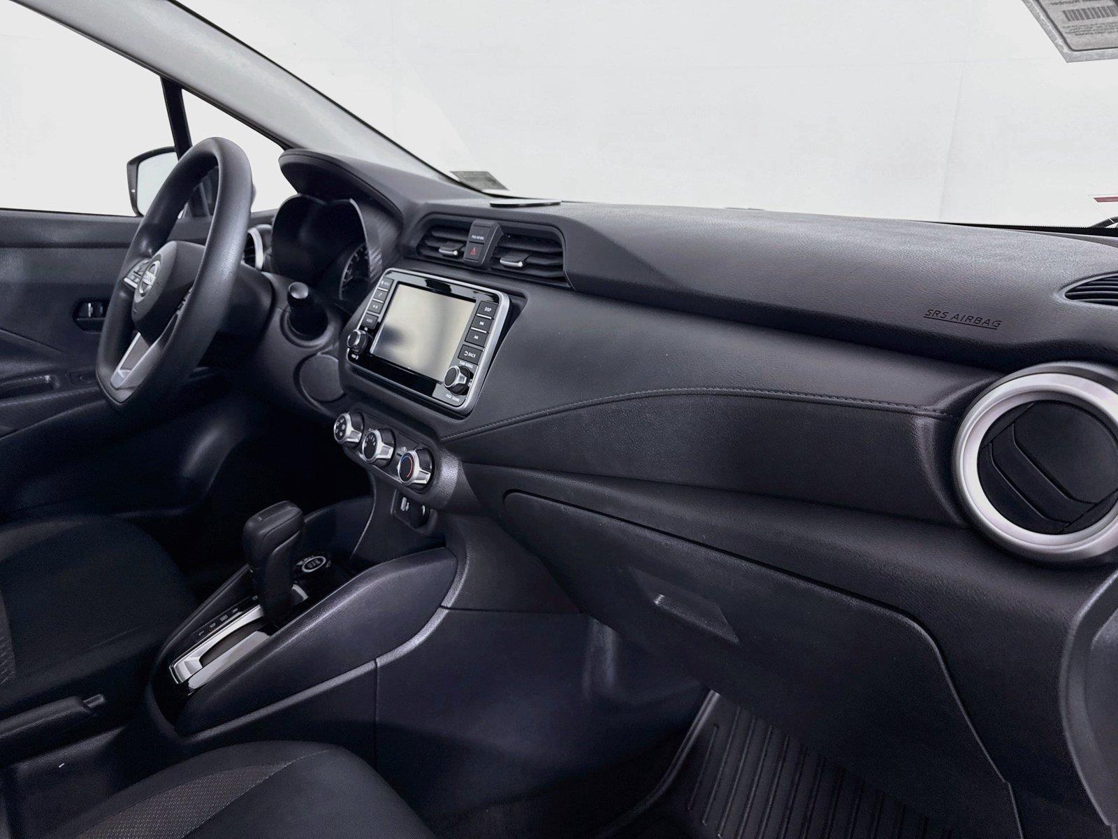 2020 Nissan Versa S photo 33